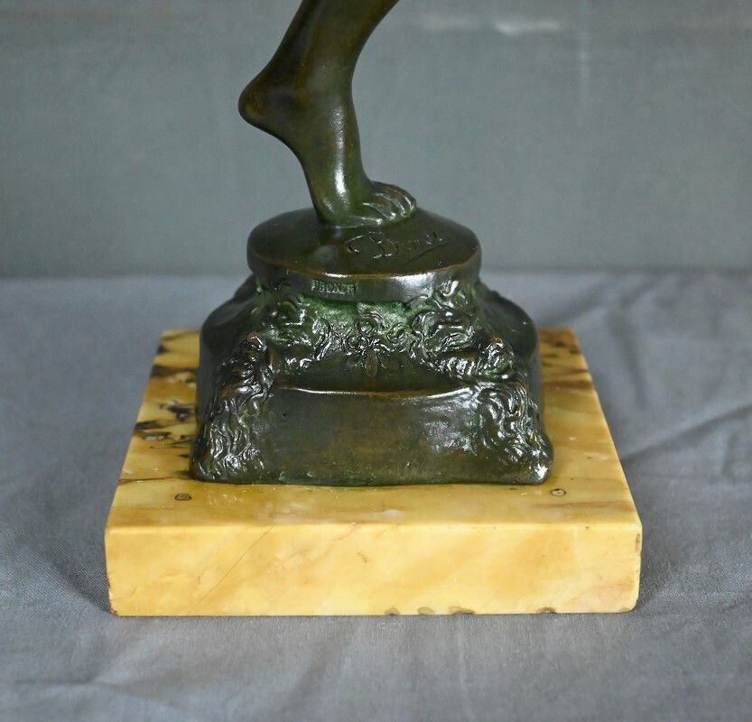 Bronze "The Dancer With The Tambourine" Signed C. Binder – Early 20th Century photo vintage
