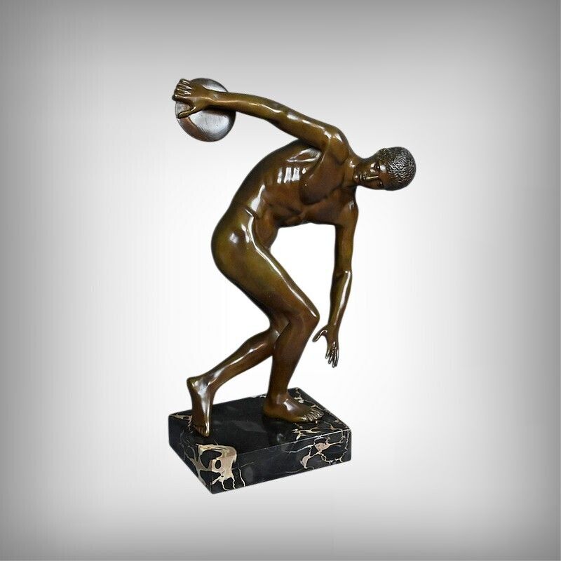 Bronze Sculpture "The Discus Thrower" After Myron – Early 20th Century photo furniture