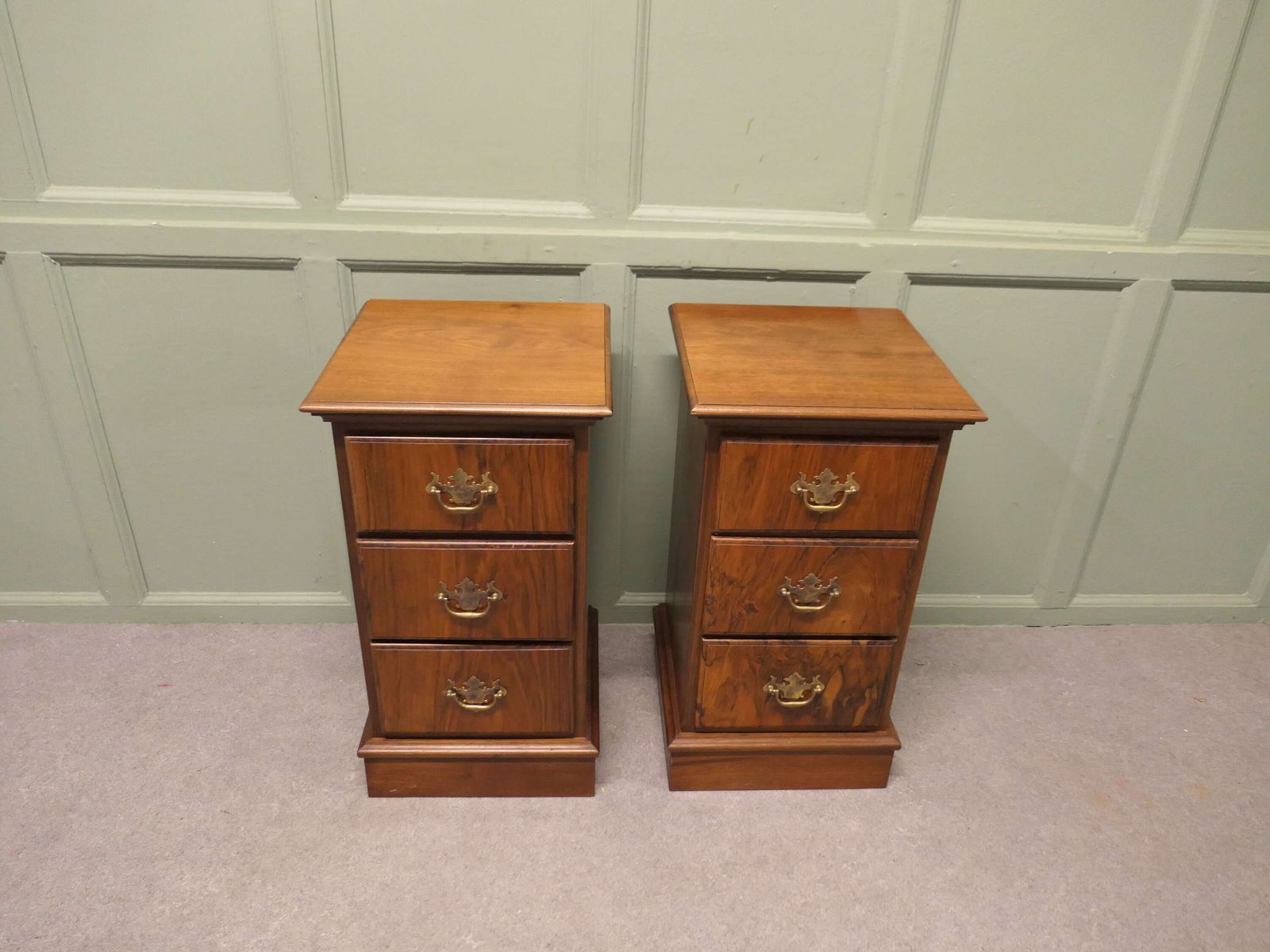 A Pair Of Art Deco Walnut Bedside Chest Of Drawers photo furniture