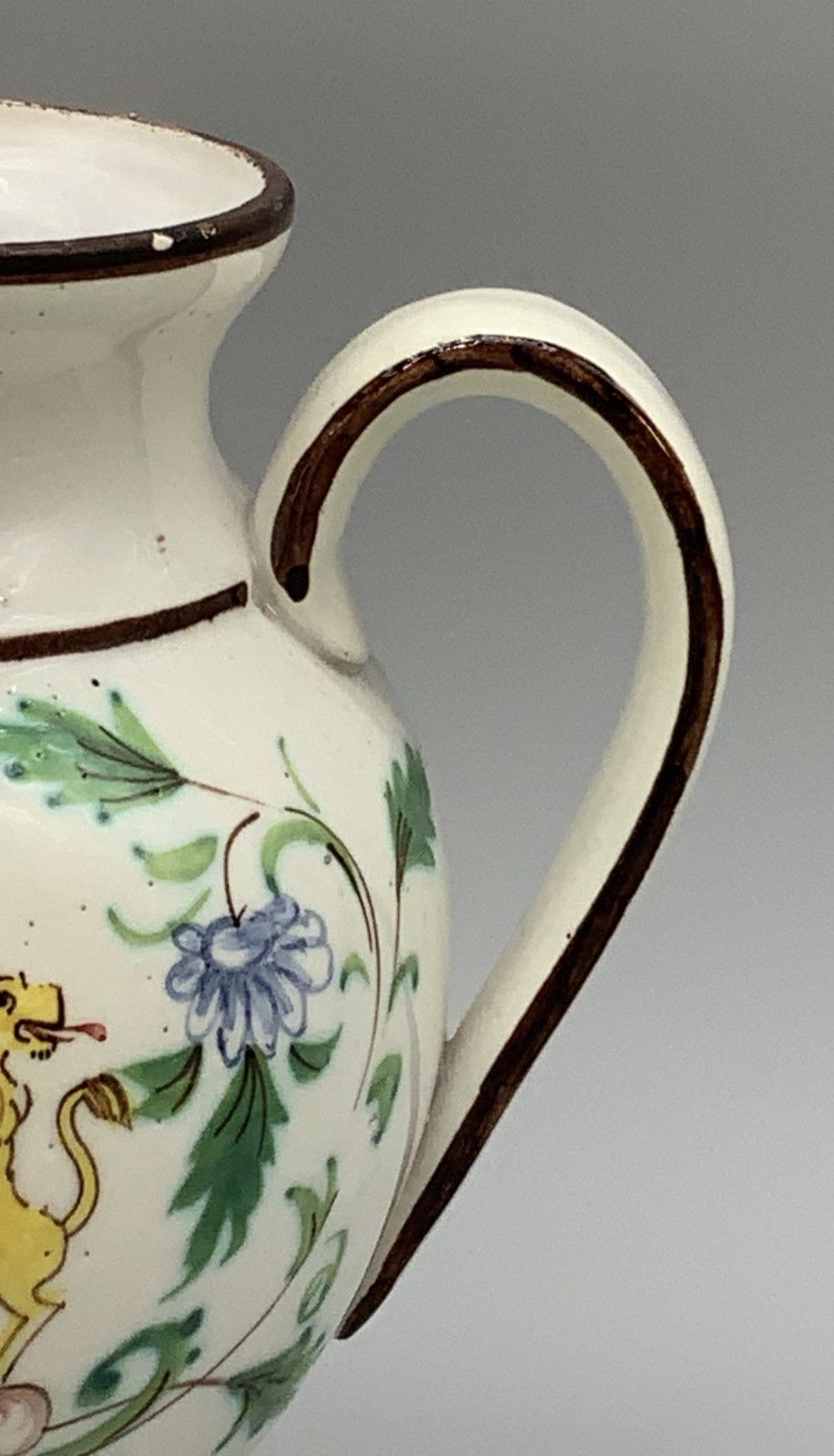 photo vintage Italian Pharmacy Wet Drug Jug & Cover 18th Century Tin Glaze Polychrome Syr Alth