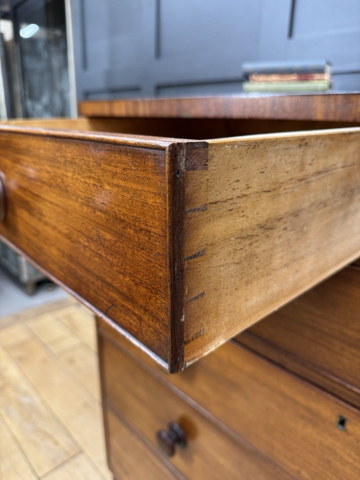 Antique Victorian Mahogany Chest Of Drawers Hobbs & Co / Bedroom Storage photo furniture