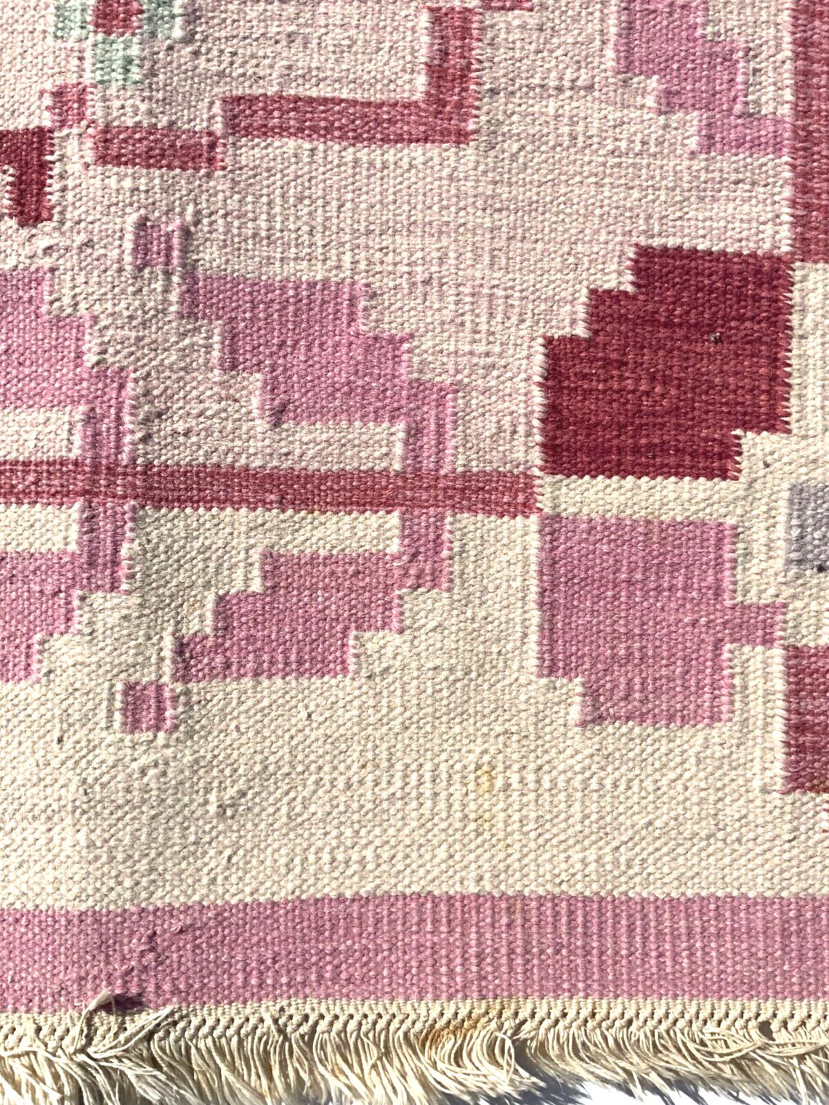 Swedish Pink Wool Rug Flat Weave Kilim Rölakan Rug 1960, Large 200cm X 140 Cm photo Textiles