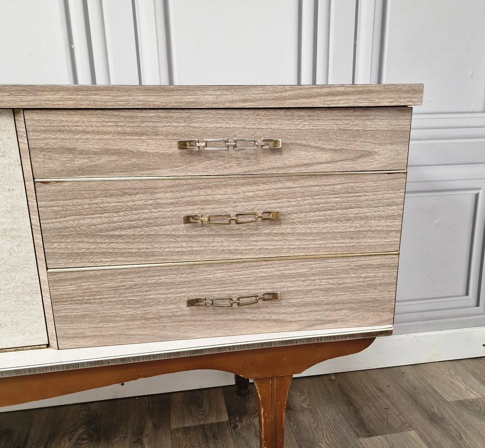 Retro Vintage Formica Sideboard Mid Century Modern Drinks Cocktail Cabinet photo vinterior