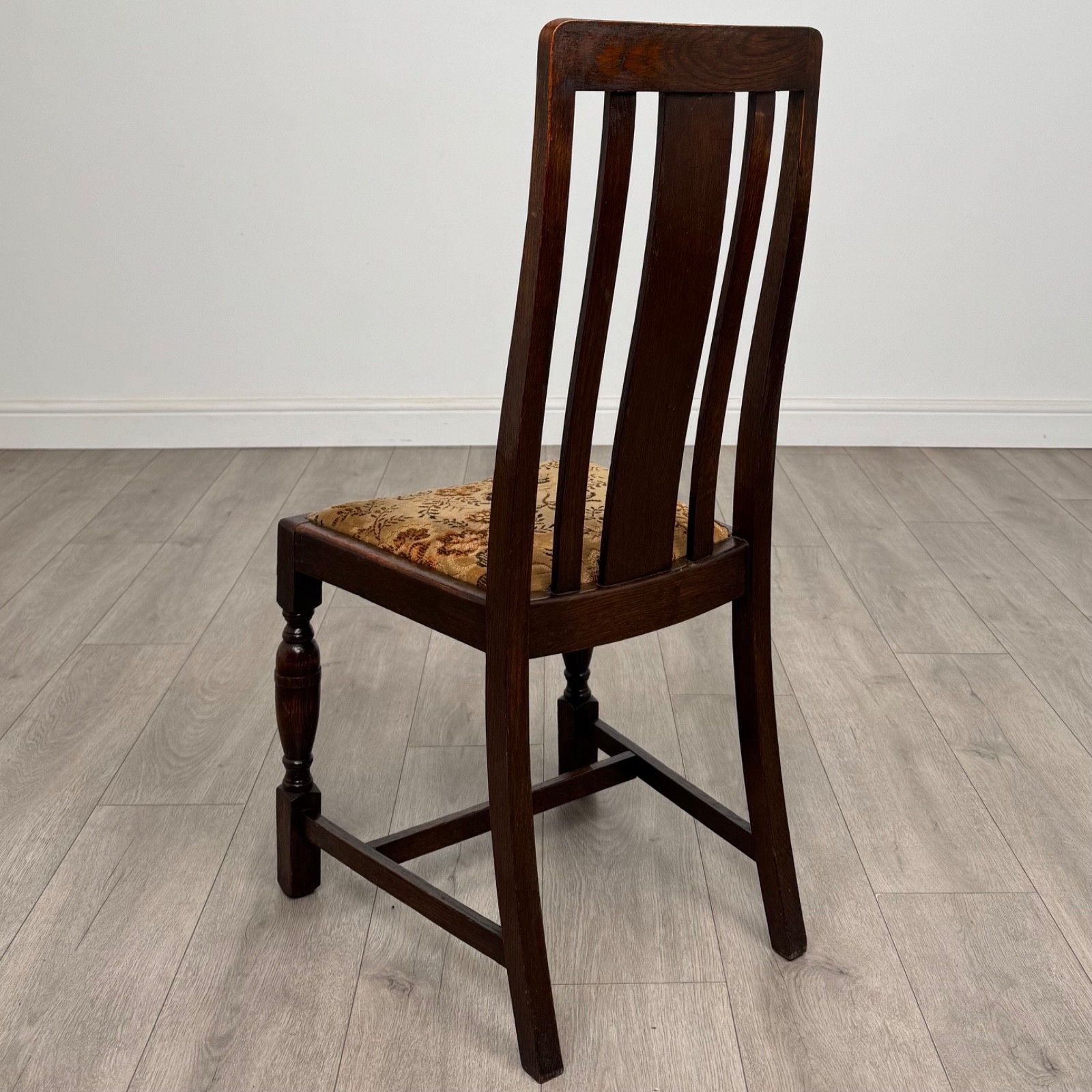 Antique 20th Century Good Quality Set Of 4 Oak Dining Chairs photo for sale