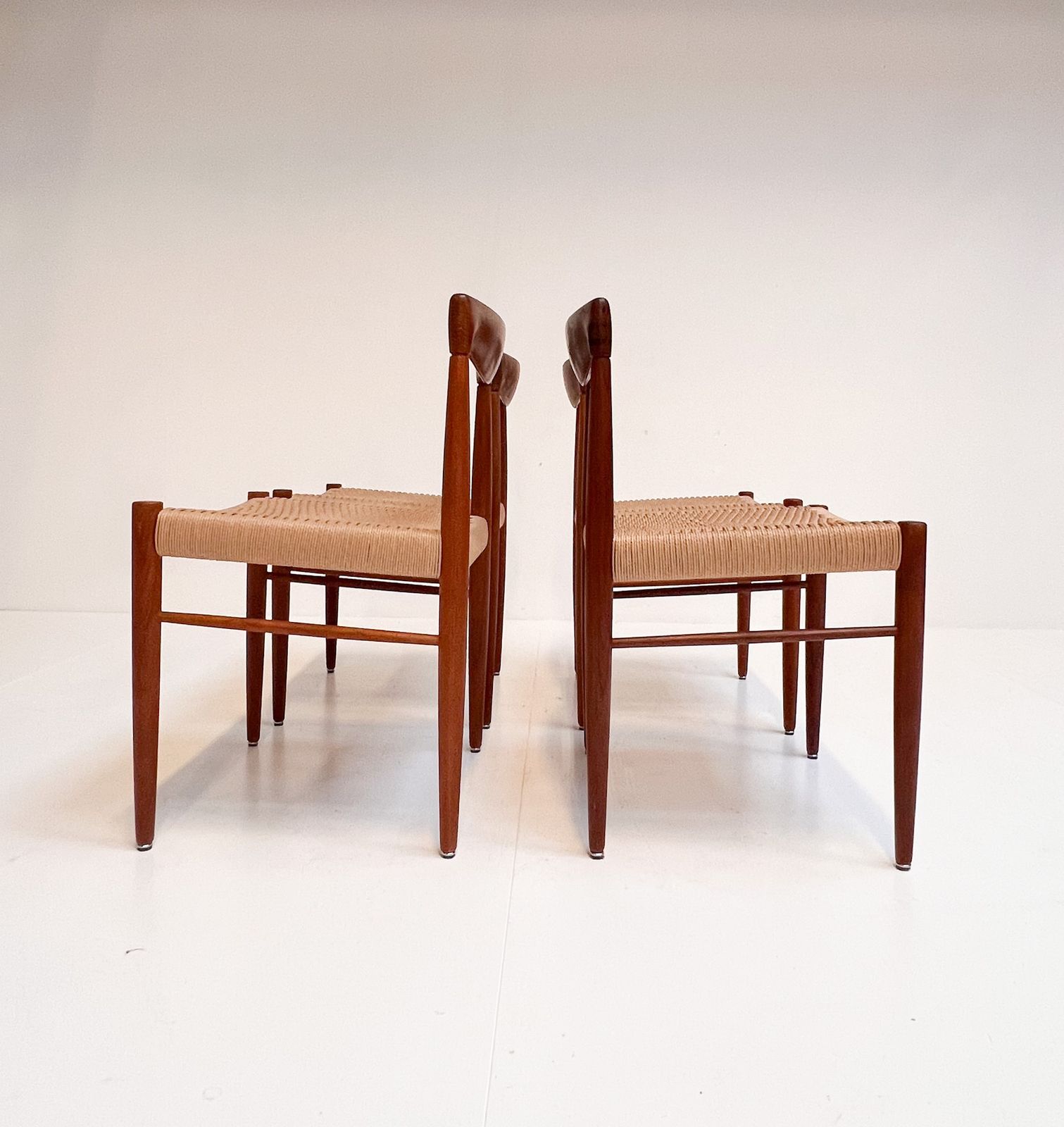 Refurbished Set Of 4 Papercord Chairs By H. Klein For Bramin, 1960s photo vintage