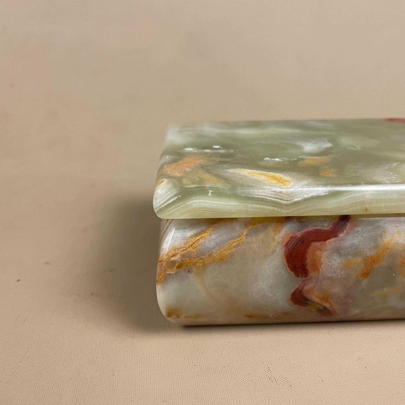 Onyx Marble Jewellery Box Vintage Trinket Lid Antique Green Table Top Pattern Lidded Rectangle Stone Patterned Keep Sake Antique photo vinterior