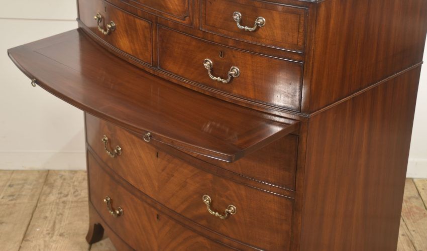 George III Style Mahogany Serpentine Chest Of Drawers photo 1734.0