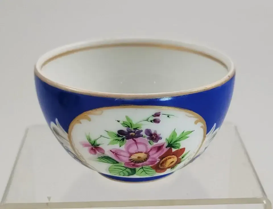 photo furniture Gardner Porcelain Tea Cup & Saucer, Moscow, Russia, C.1880