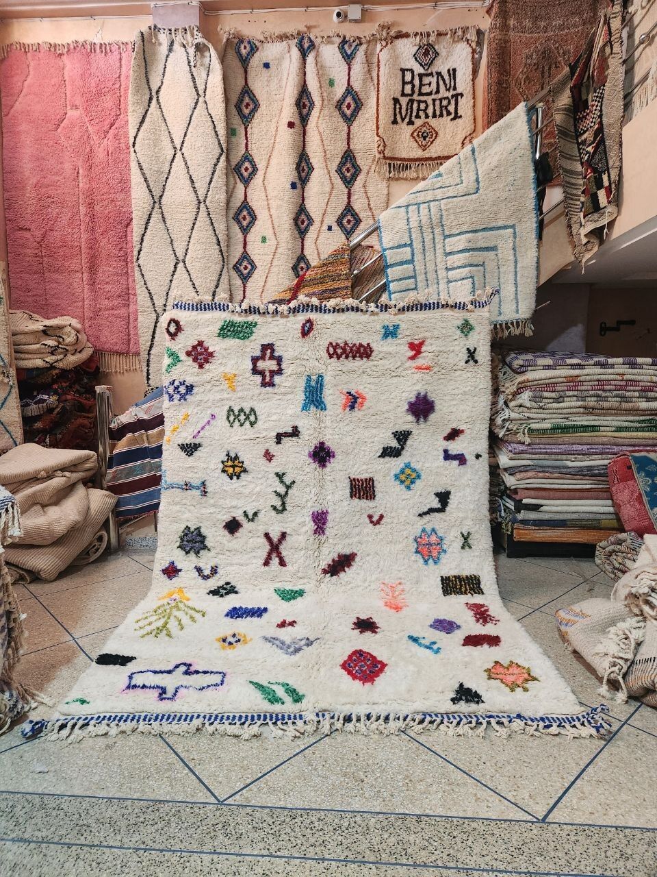 Large Beni Ourain Rug 300x200cm – Handwoven Moroccan Wool – Ivory With Multicolour Berber Symbols – Atlas Mountains photo furniture