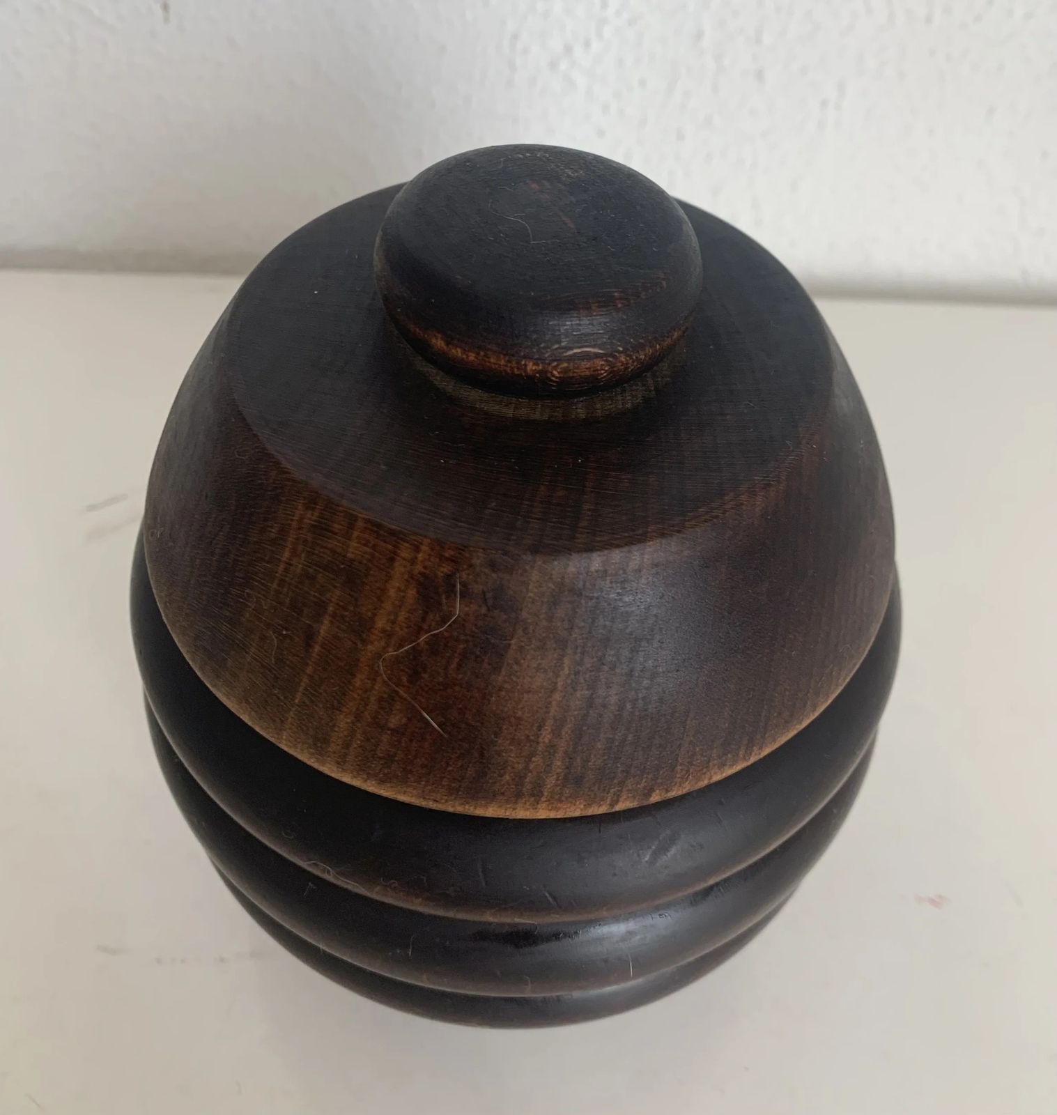 photo furniture Vintage 1930s Tobacco Jar, Carved Wood, Pipe   15 X 12 Cm