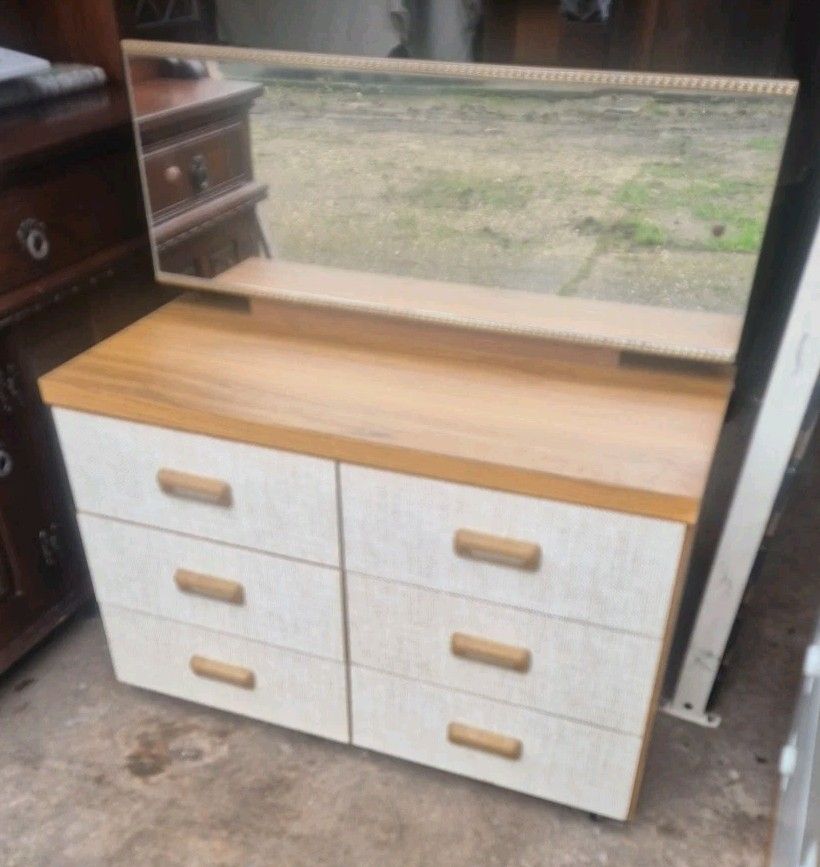 Vintage / Retro /Mid Century, Small 6 Drawer Dressing Chest With Mirror & Wheels