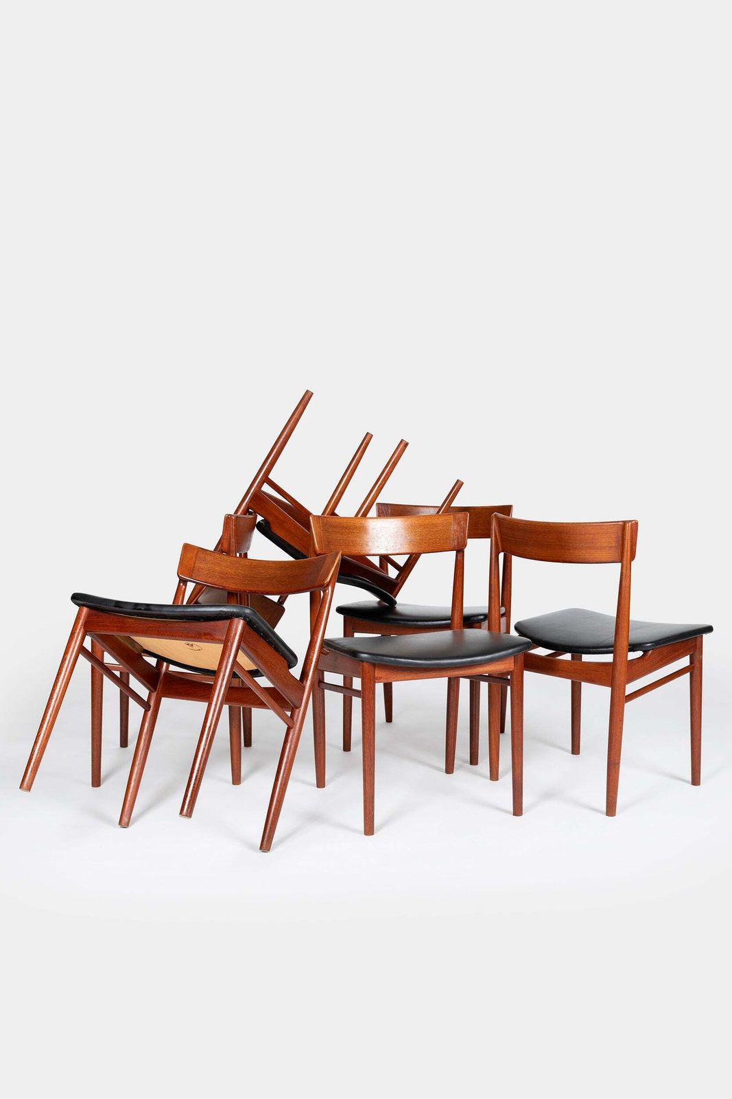 Henry Rosengren Hansen, 6 Chairs Model 39, Brande Furniture Industry, 50s photo for sale
