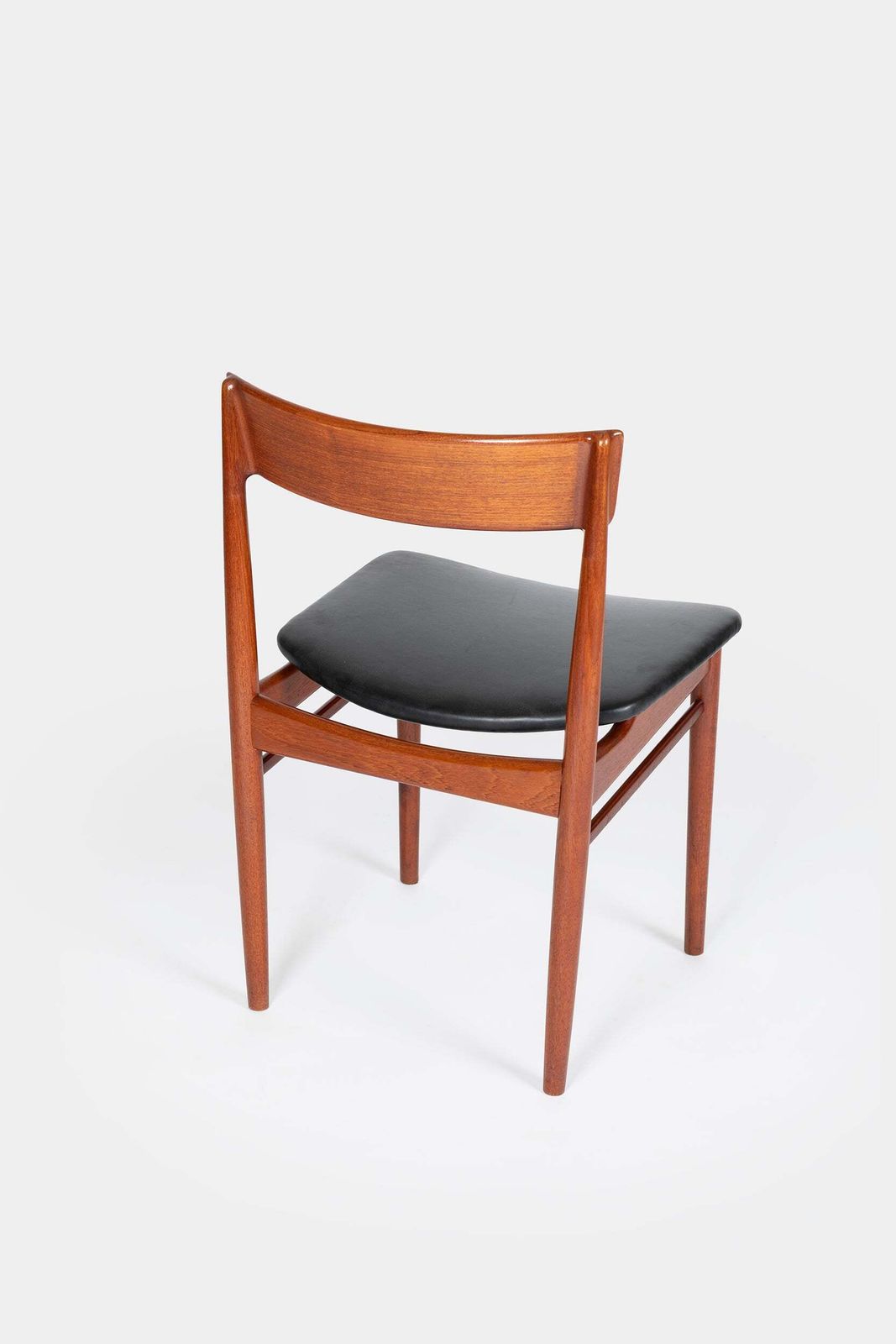 photo for sale Henry Rosengren Hansen, 6 Chairs Model 39, Brande Furniture Industry, 50s