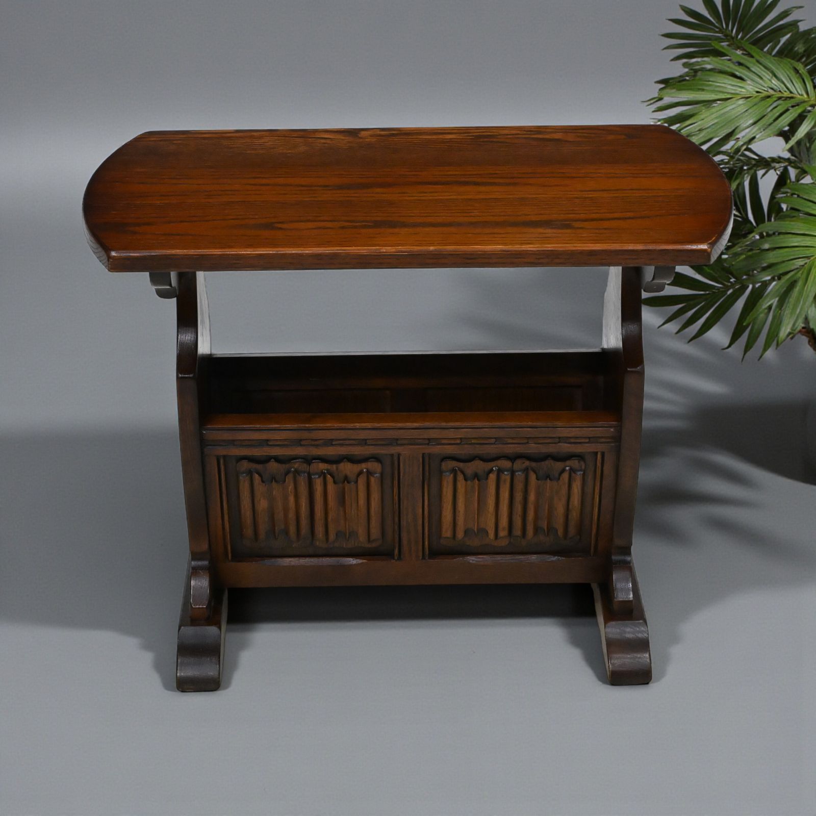 Old Charm Magazine Rack In Tudor Brown Free* Uk Delivery