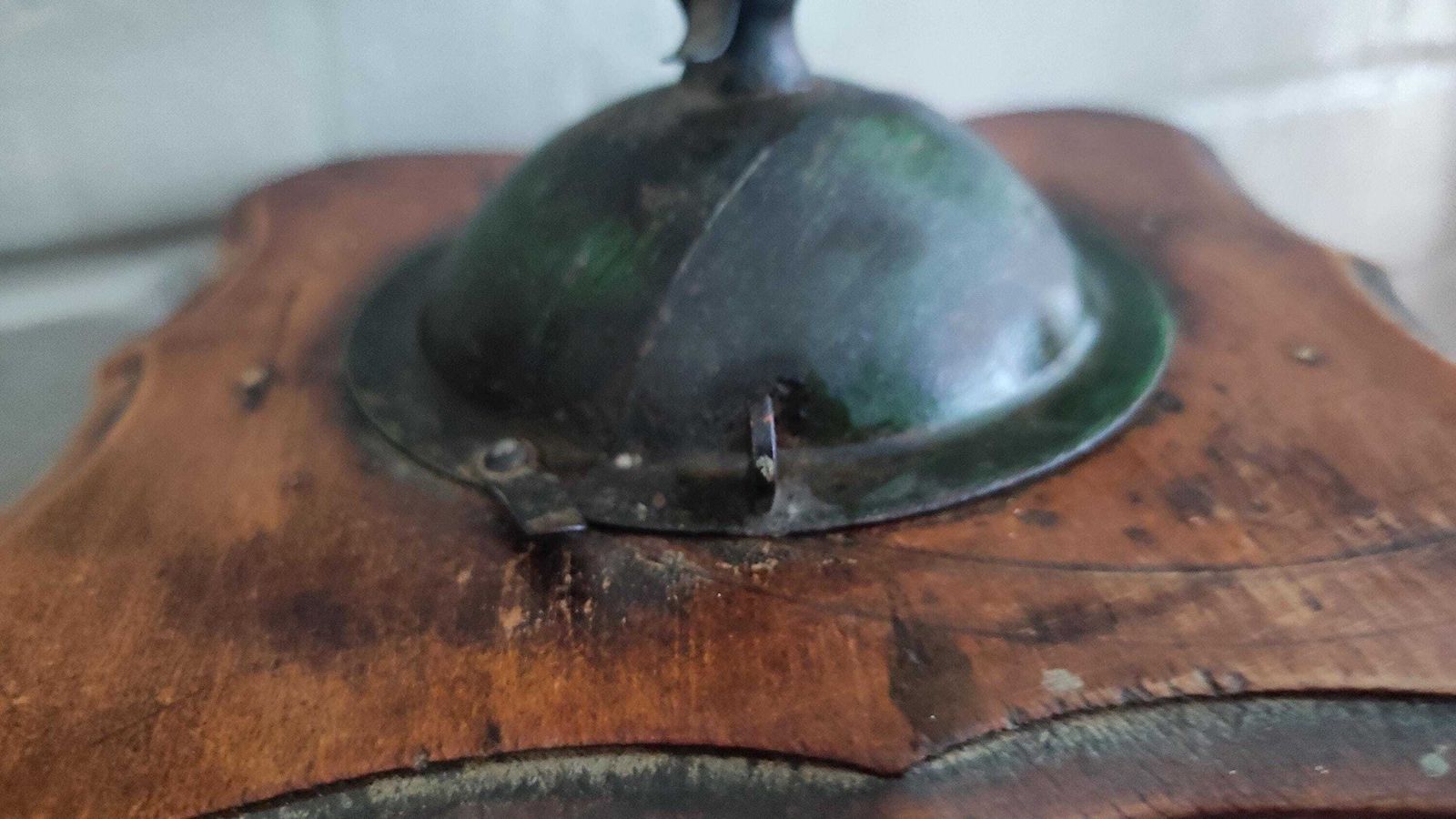 photo vintage Large Antique Wooden Manual Coffee Grinder, French Counter Spice Mill