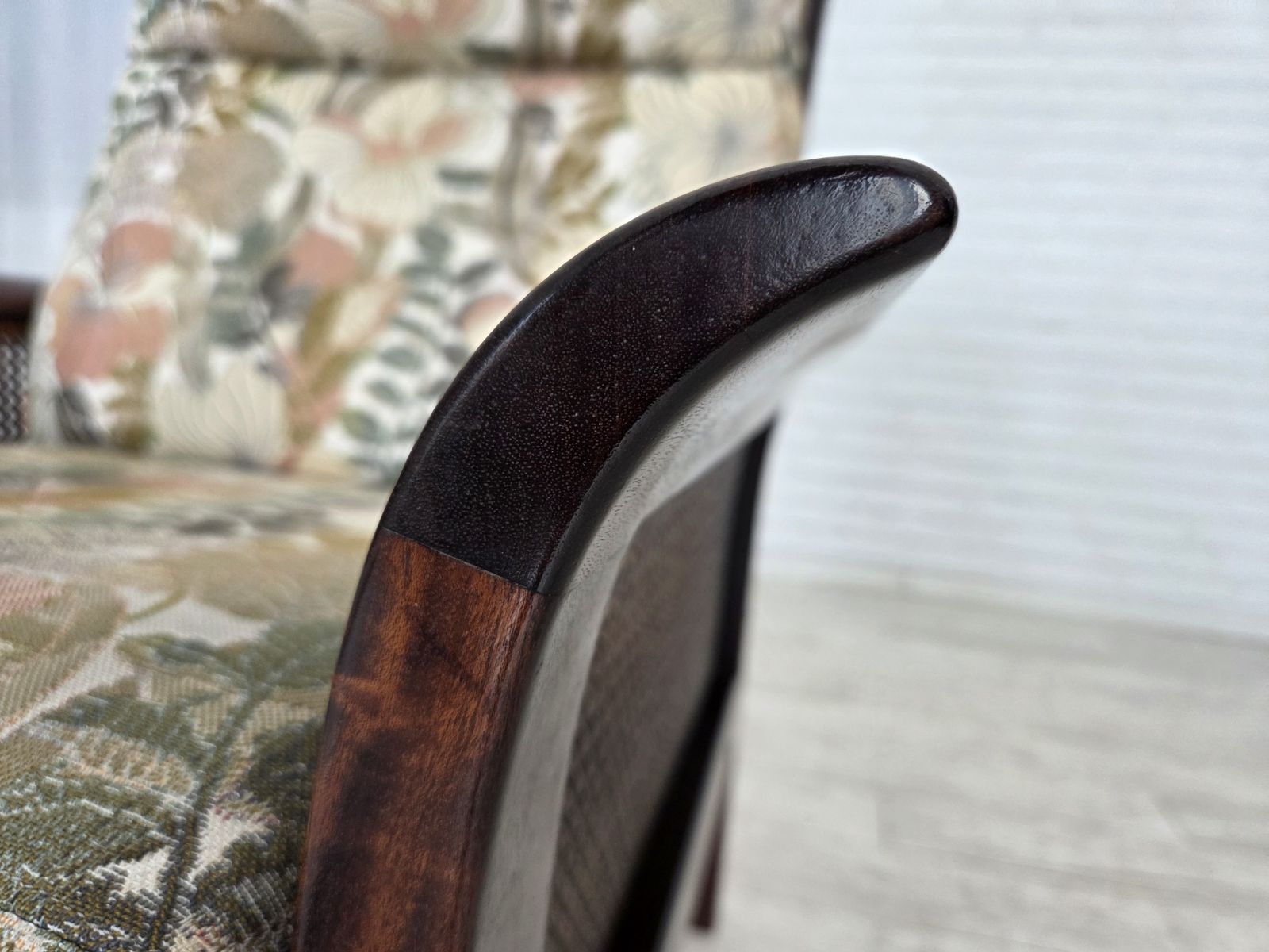 photo vinterior 1970s, Swedish Highback Armchair By Arne Norell.
