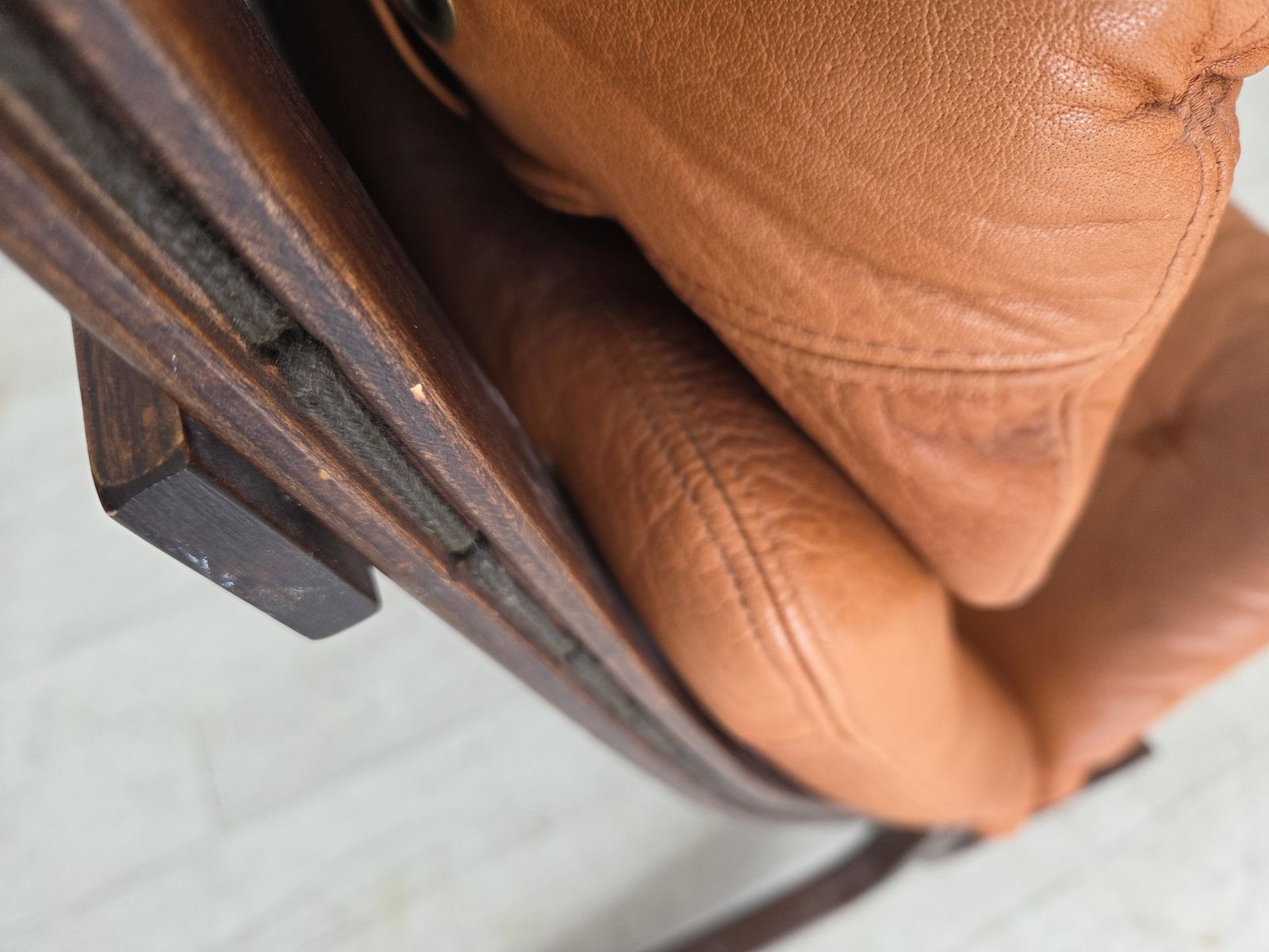 photo furniture 1970s, Norwegian Design By Ingmar Relling, Lounge Chair, Model "Siesta".