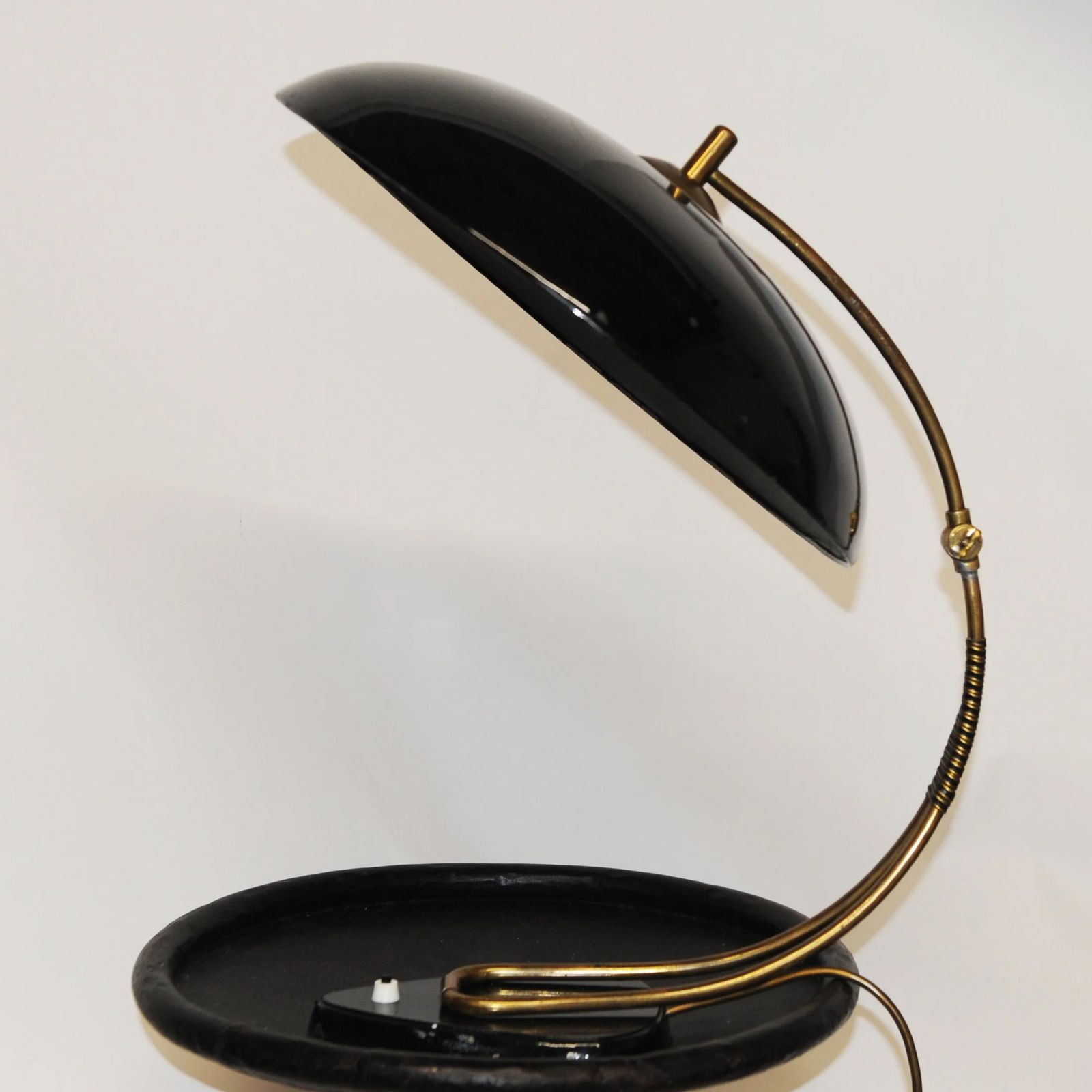 Bauhaus Polished Black Enamel And Brass Table Lamp, 1950s photo vintage
