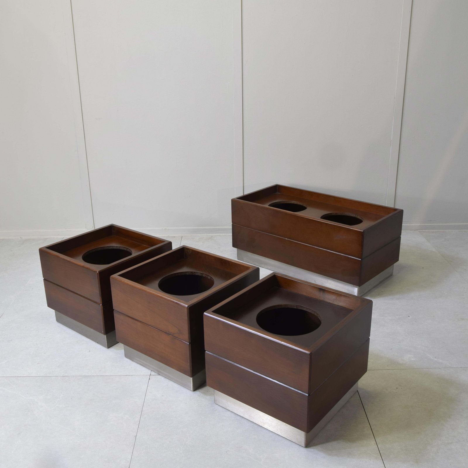 Set Di Quattro Fioriere Formanova 1970s photo furniture