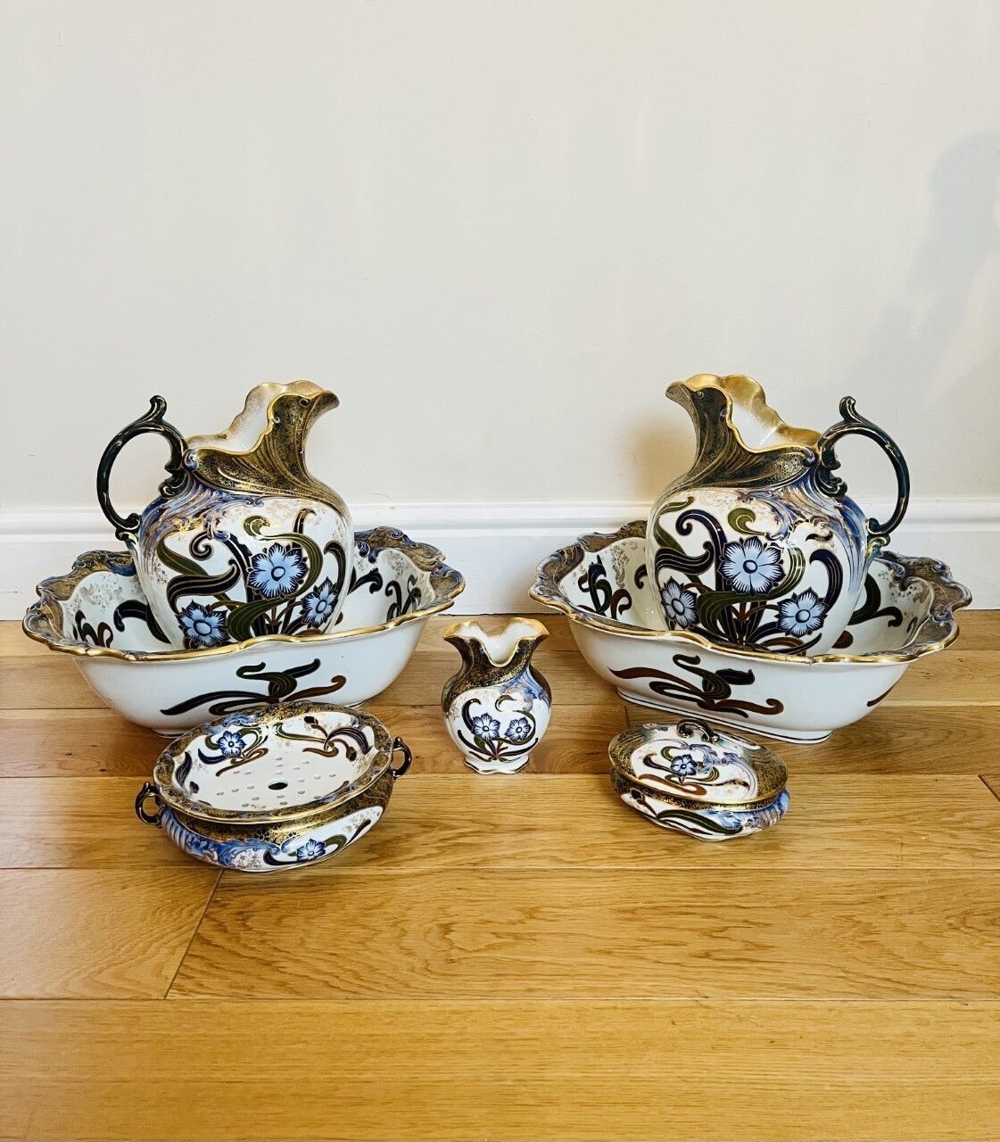 Rare Pair Of Victorian Quality Doulton Burslem Jug & Bowl Set