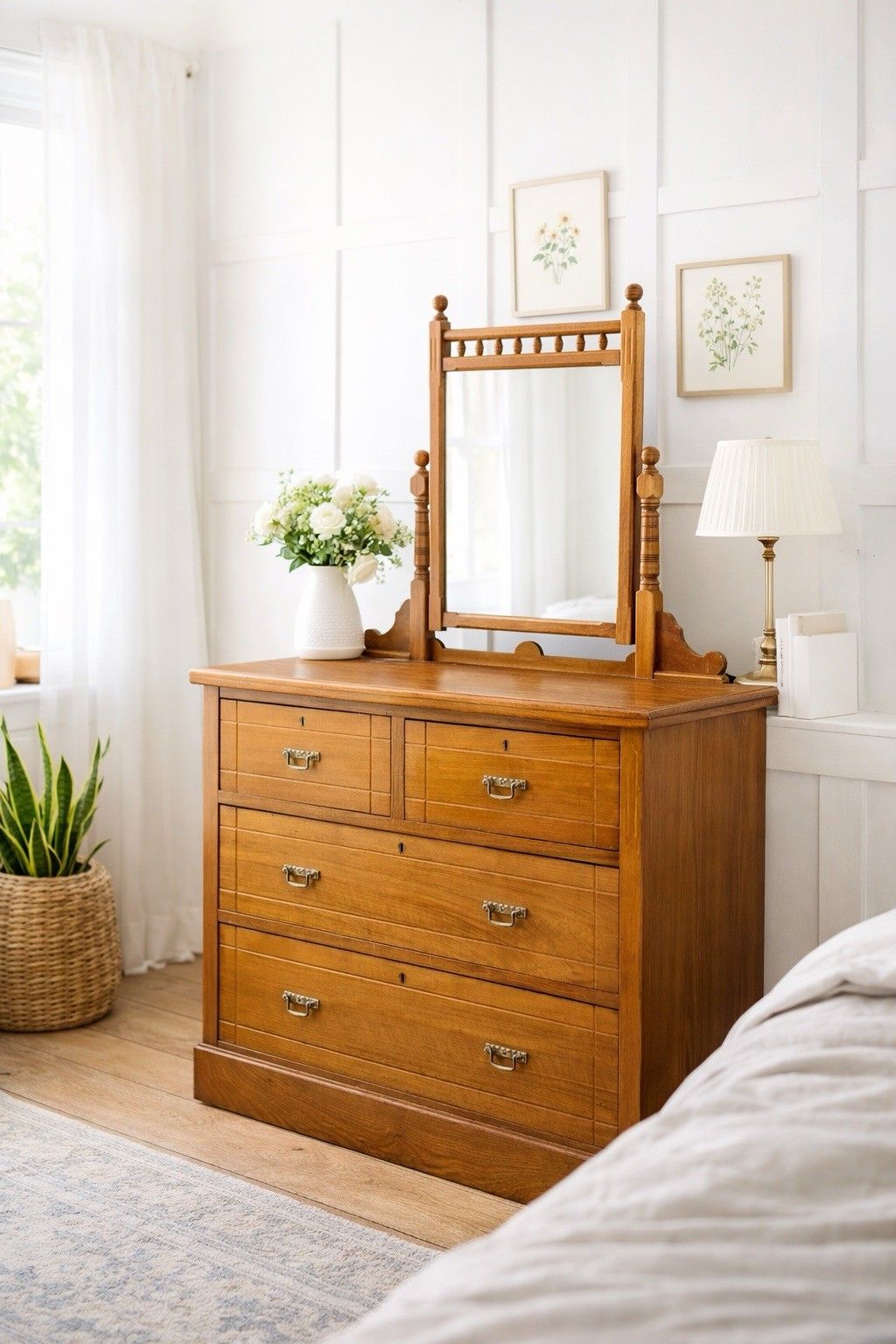 photo vinterior Antique Walnut Chest Of Drawers By Maple & Co \ Edwardian Dressing Table