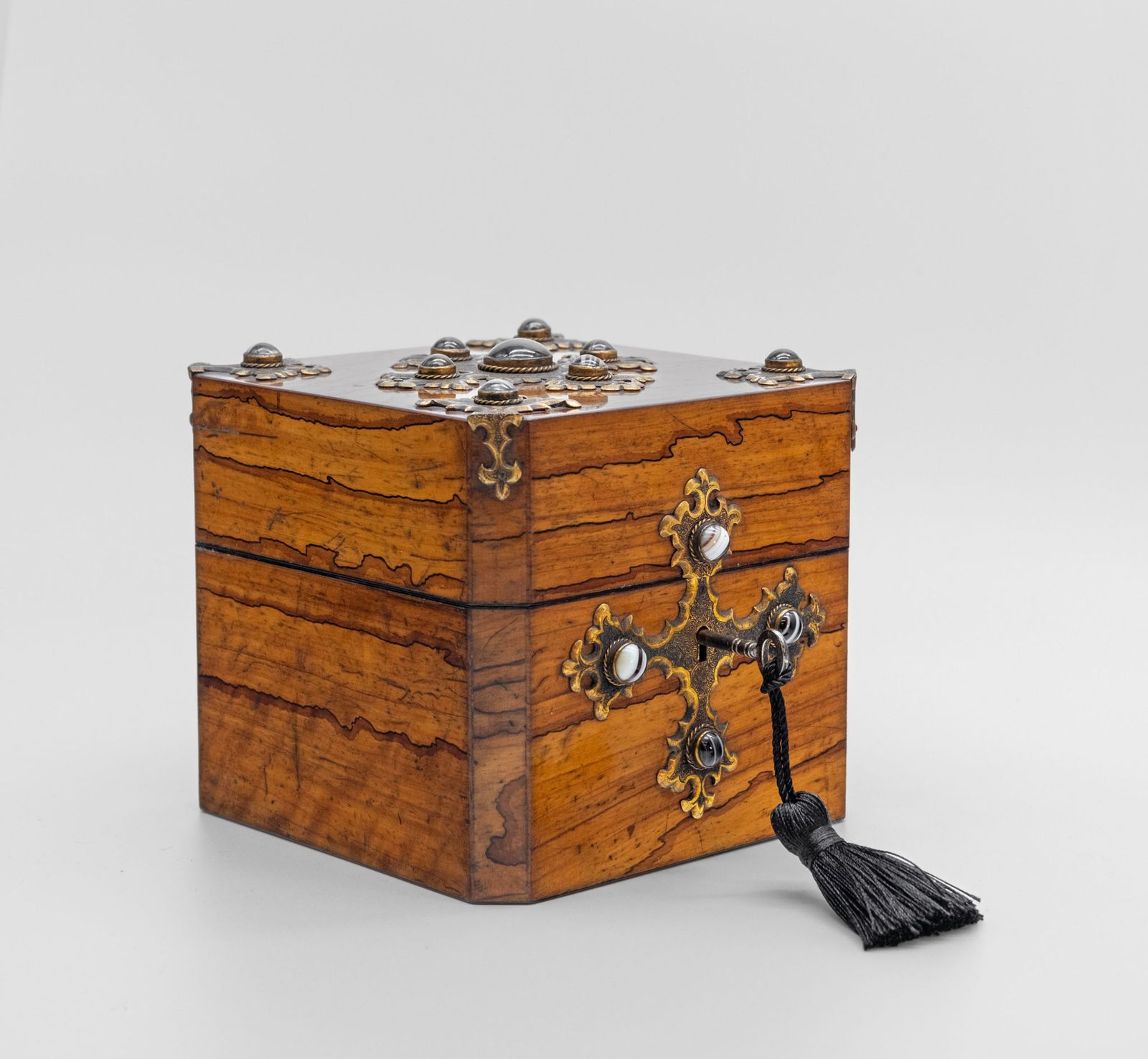 Gothic Revival Olive Wood With Banded Agate Cabochons Jewellery Casket Box Circa 1880 photo vinterior