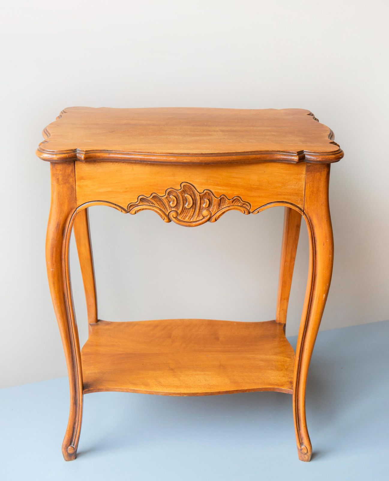 404.0 Vintage French Country Side Table With Drawer And Shelf – Rustic Accent Table With Scalloped Top photo
