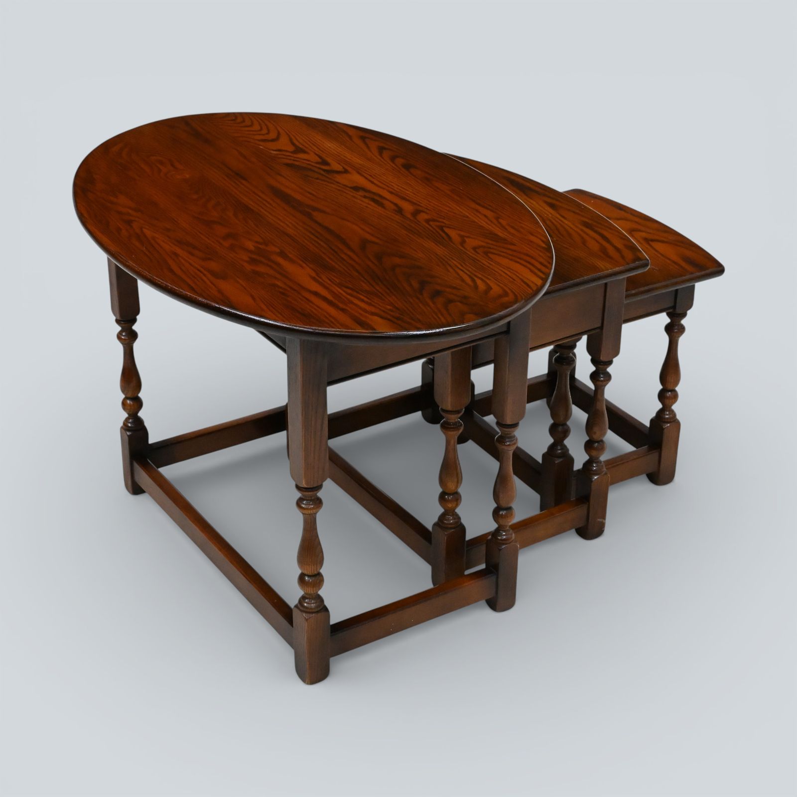 Old Charm Oval Nest Of Tables In Tudor Brown Model 1990 Vgc Free Uk Delivery photo vinterior