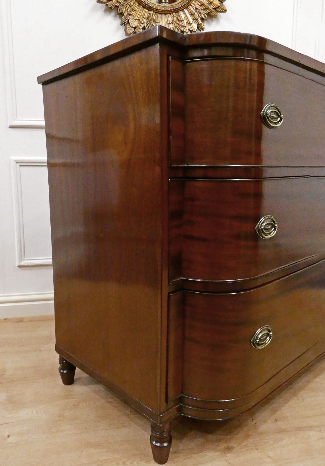 photo furniture Regency Mahogany Bow Fronted Chest Of Drawers