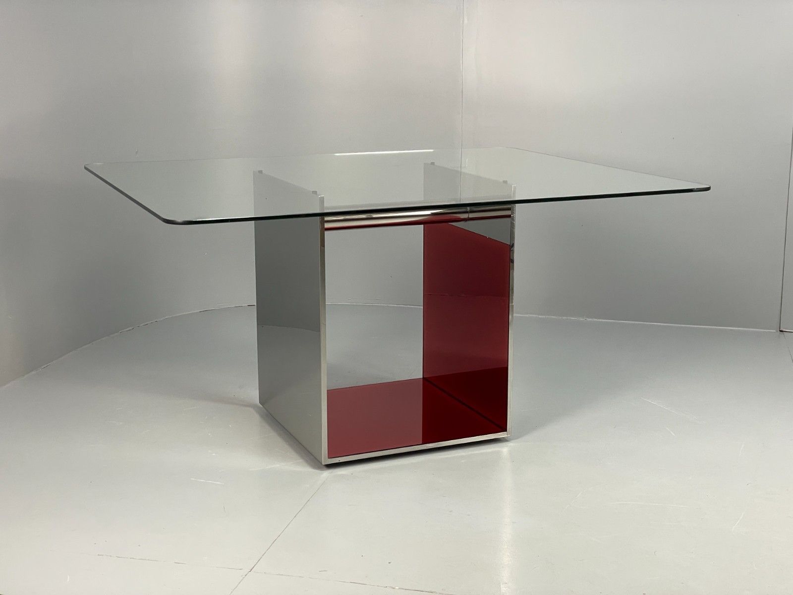 Italian Glass Dining Table By Gabriele Buratti For Acerbis Modern Eb11492  Mwoo