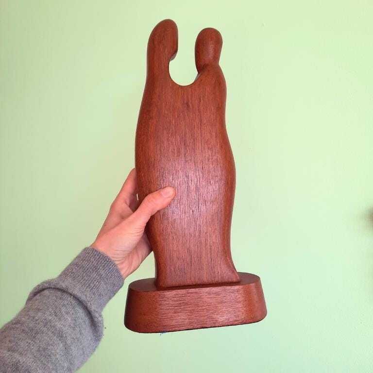 Tall Mcm Teak Wood Sculpture Of A Couple Embracing Each Other 15.5'' photo vinterior