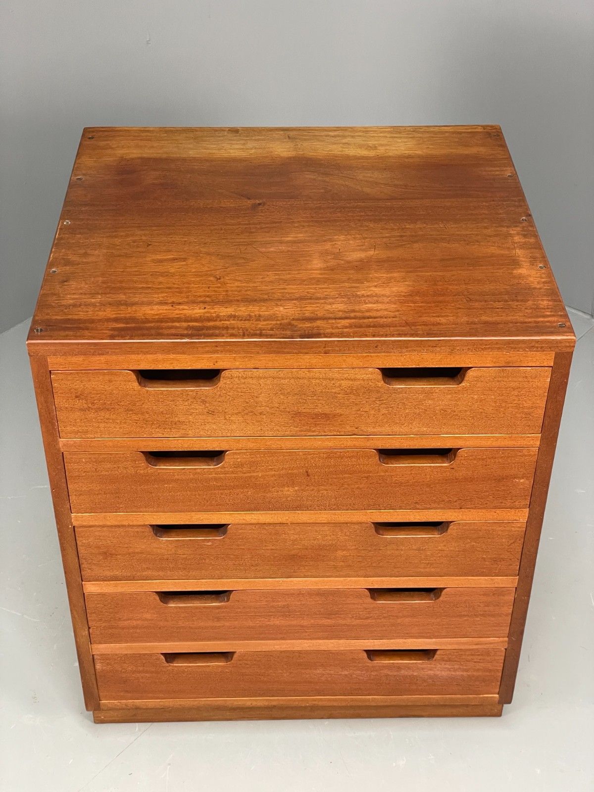 Vintage Chest Of Drawers 1950s Chunky Solid Mahogany Mid Century Eb11559 Mwoo photo vinterior