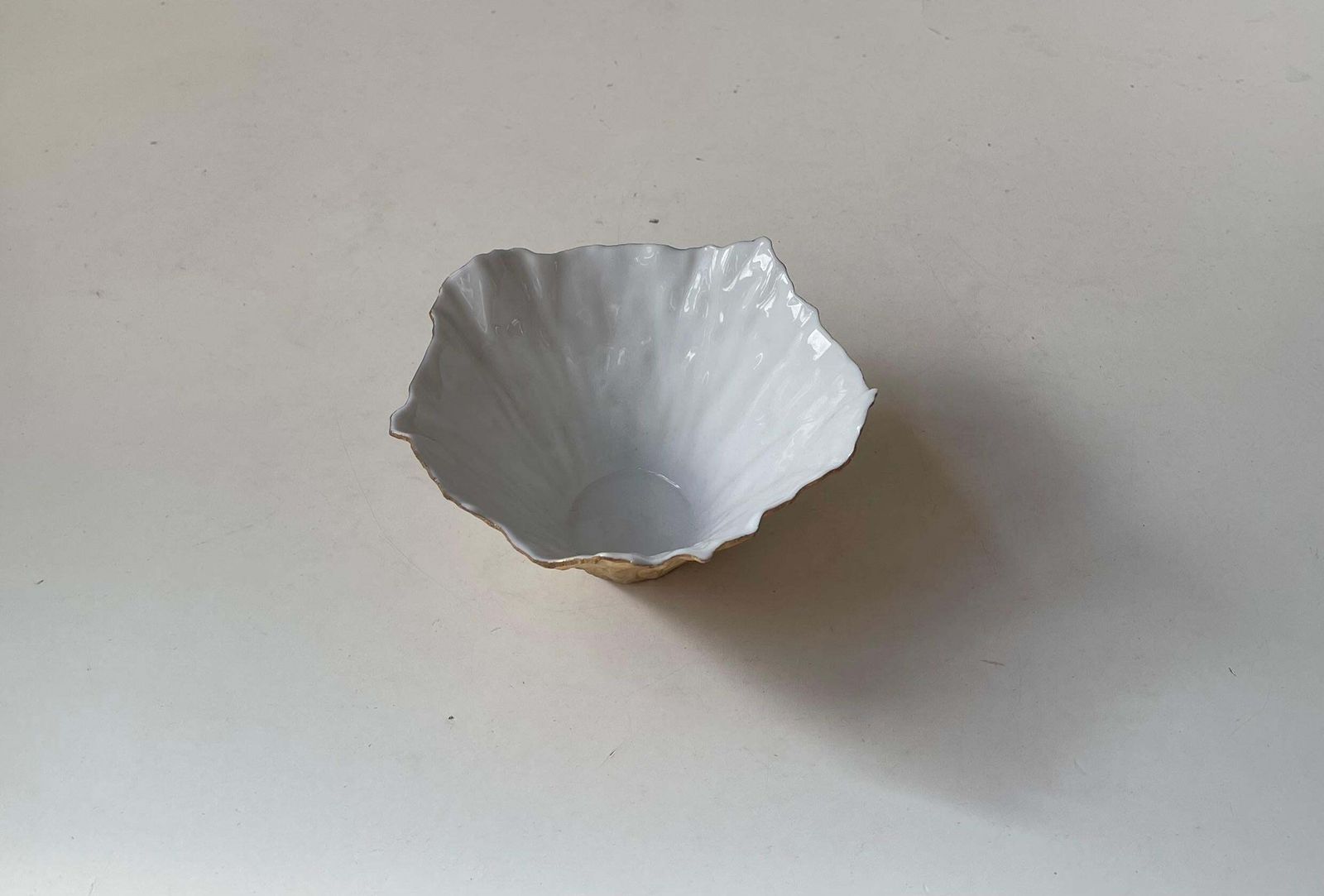 Royal Copenhagen Gold Leaf Porcelain Bowl By Violise Lunn photo vinterior