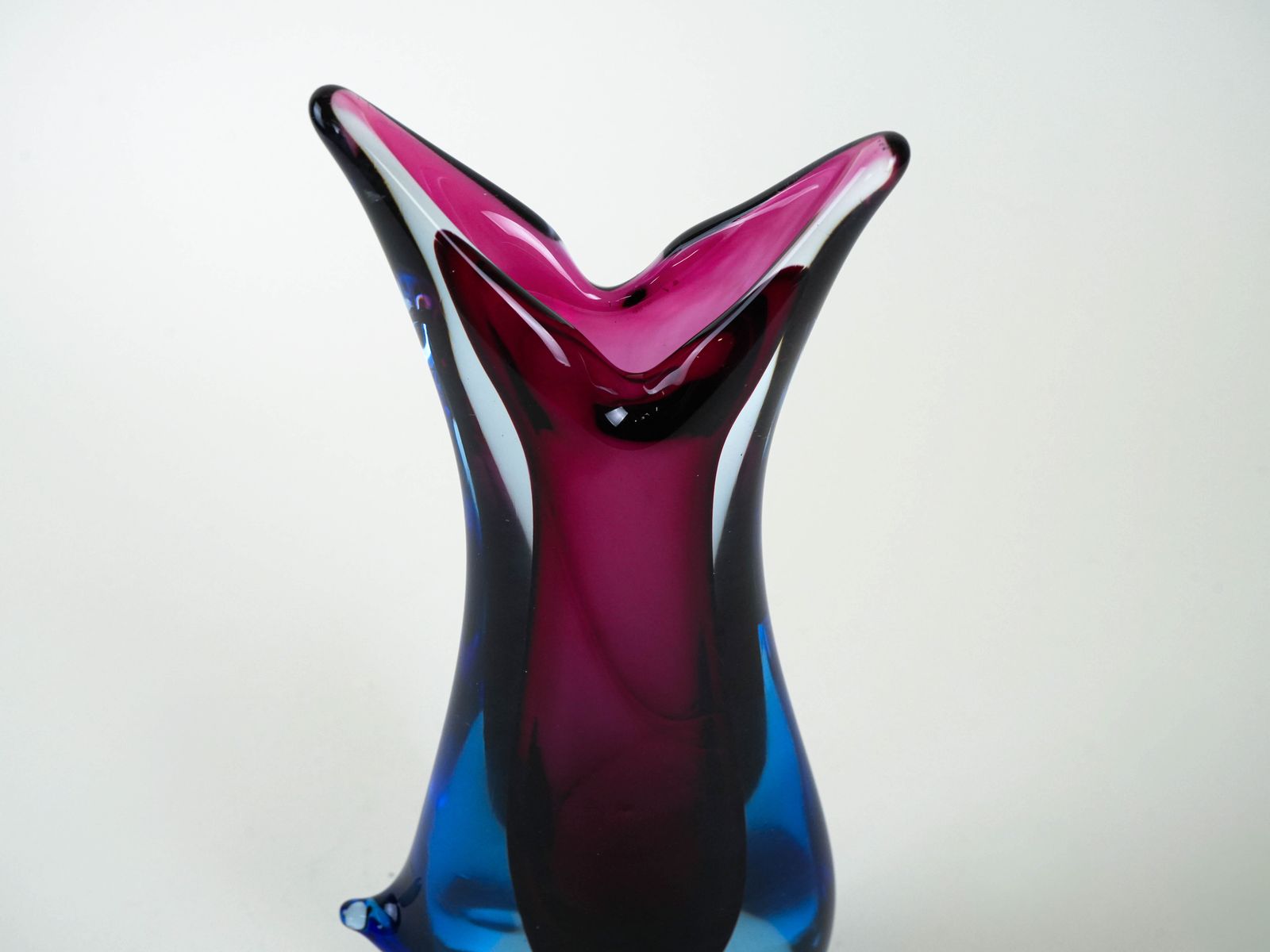 photo furniture Vase, Murano Glass, Italian Design, 1960s, Made In Italy