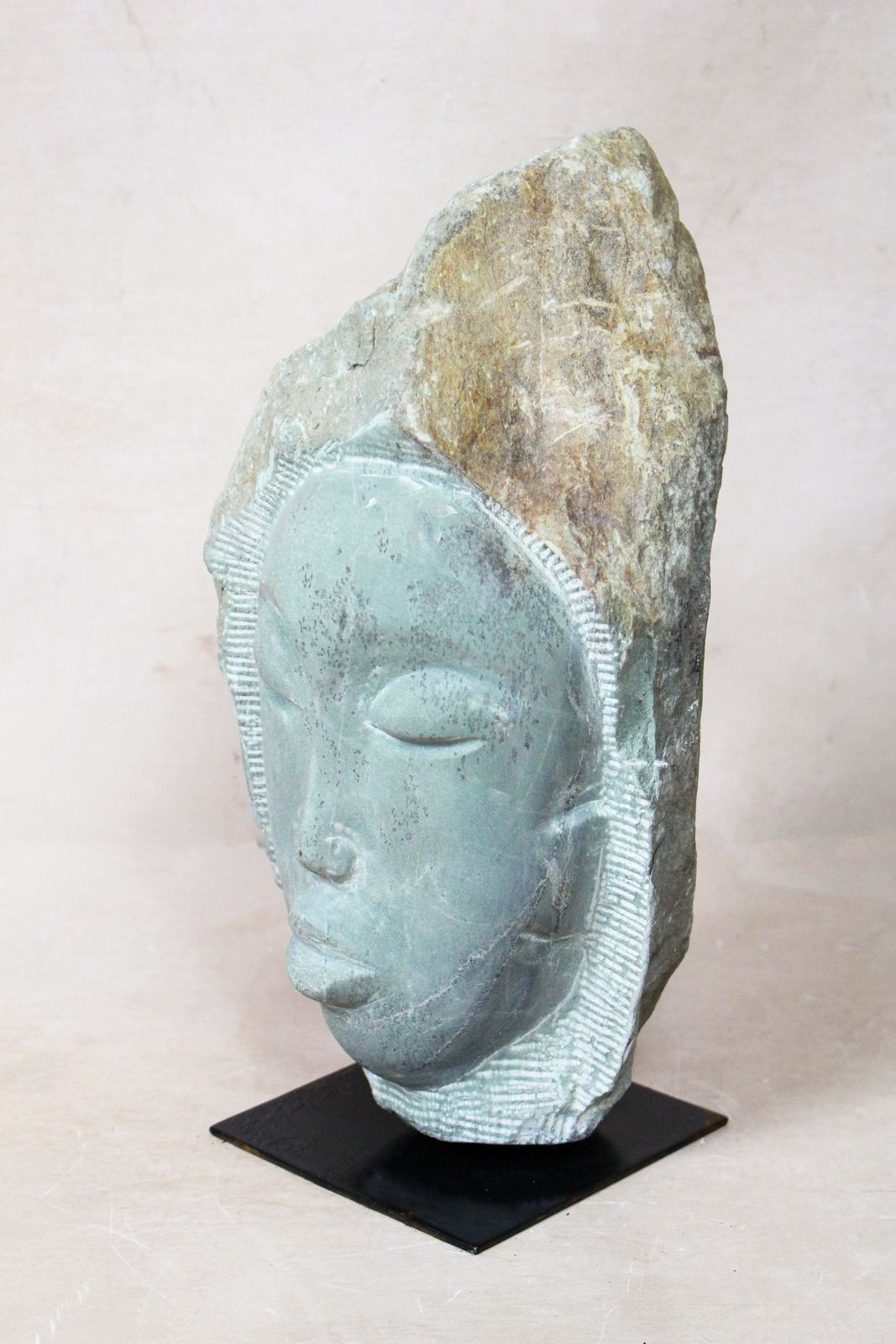 Stone Head Sculpture By Rizimu Chiwawa Zimbabwe 31.14 photo furniture