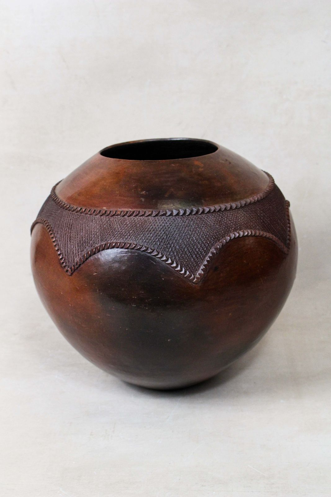 Zulu Pot   166.1, African