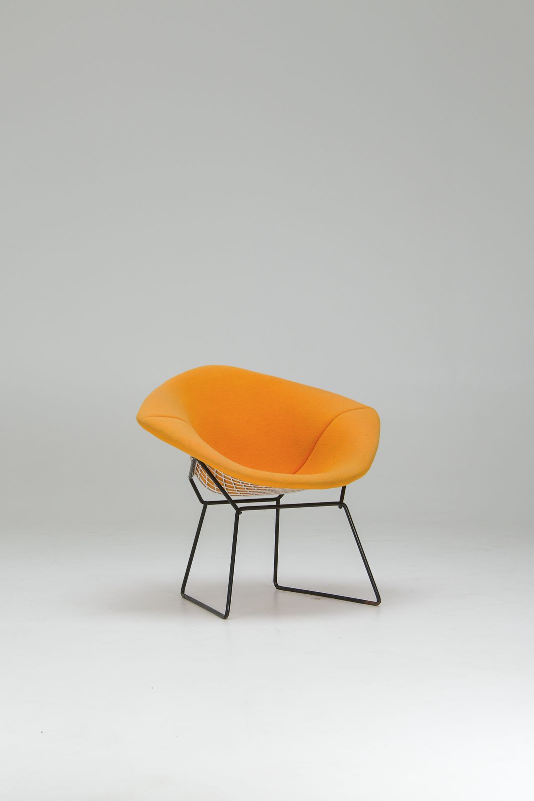 Diamond Chair – Yellow Upholstery   Harry Bertoia