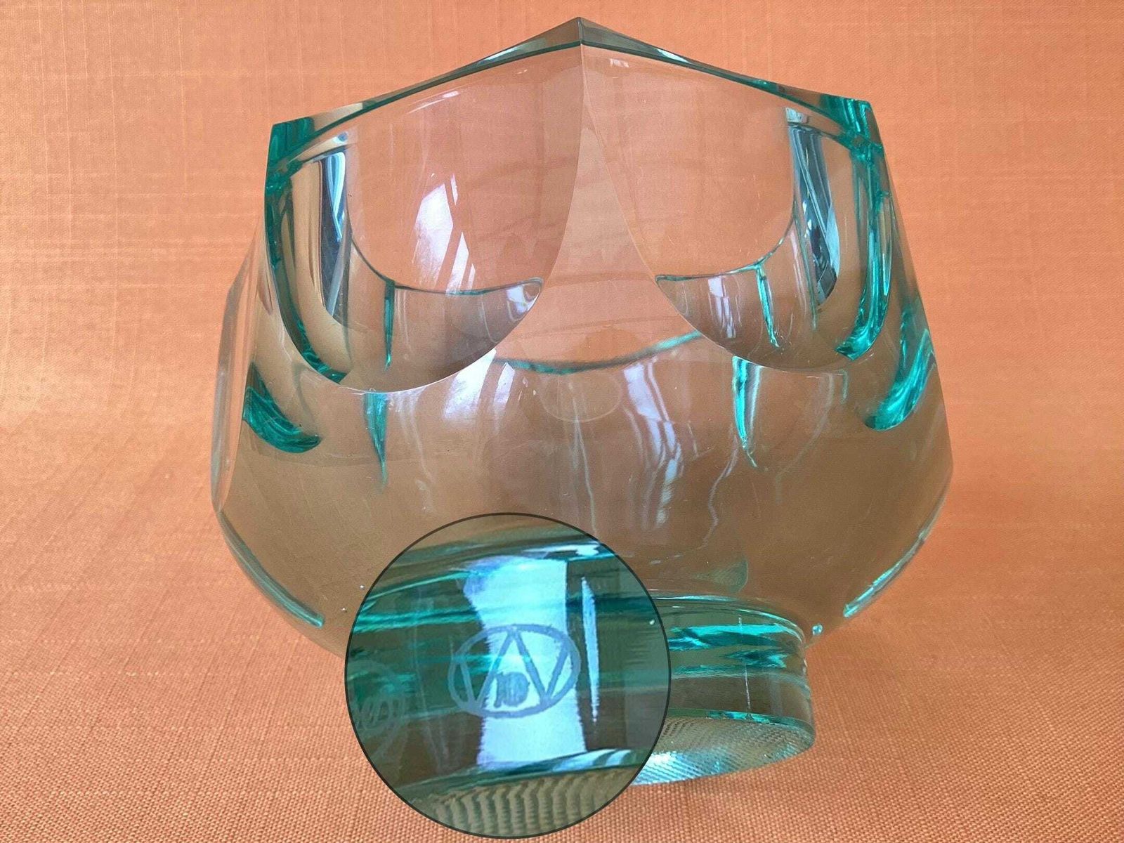 Rare Moser Emerald Green Glass Bowl, 1970 Adolf Matura Design, Production No. 2161 photo vintage