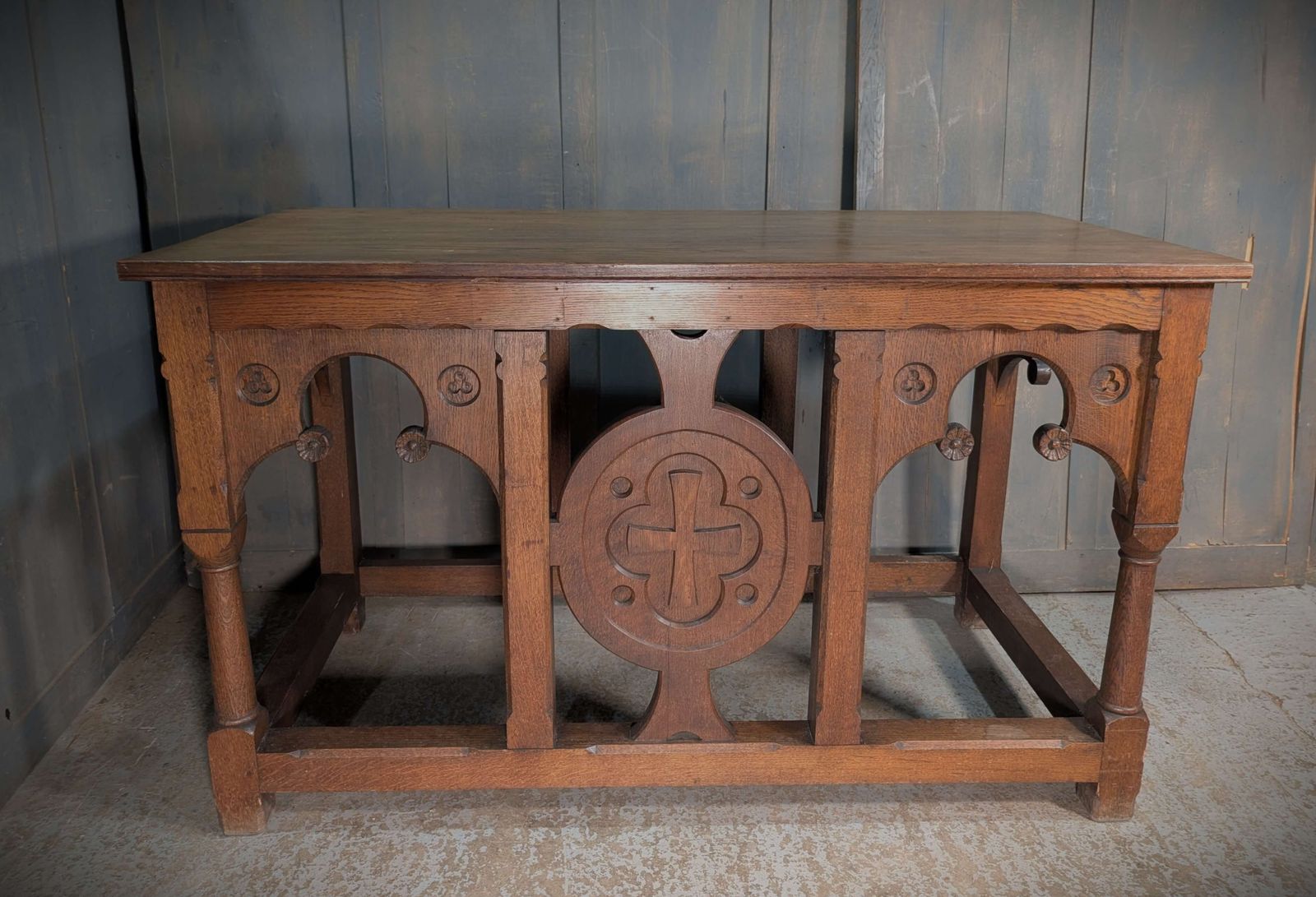 Well Made Heavy Vintage Gothic Oak Church Altar photo buy