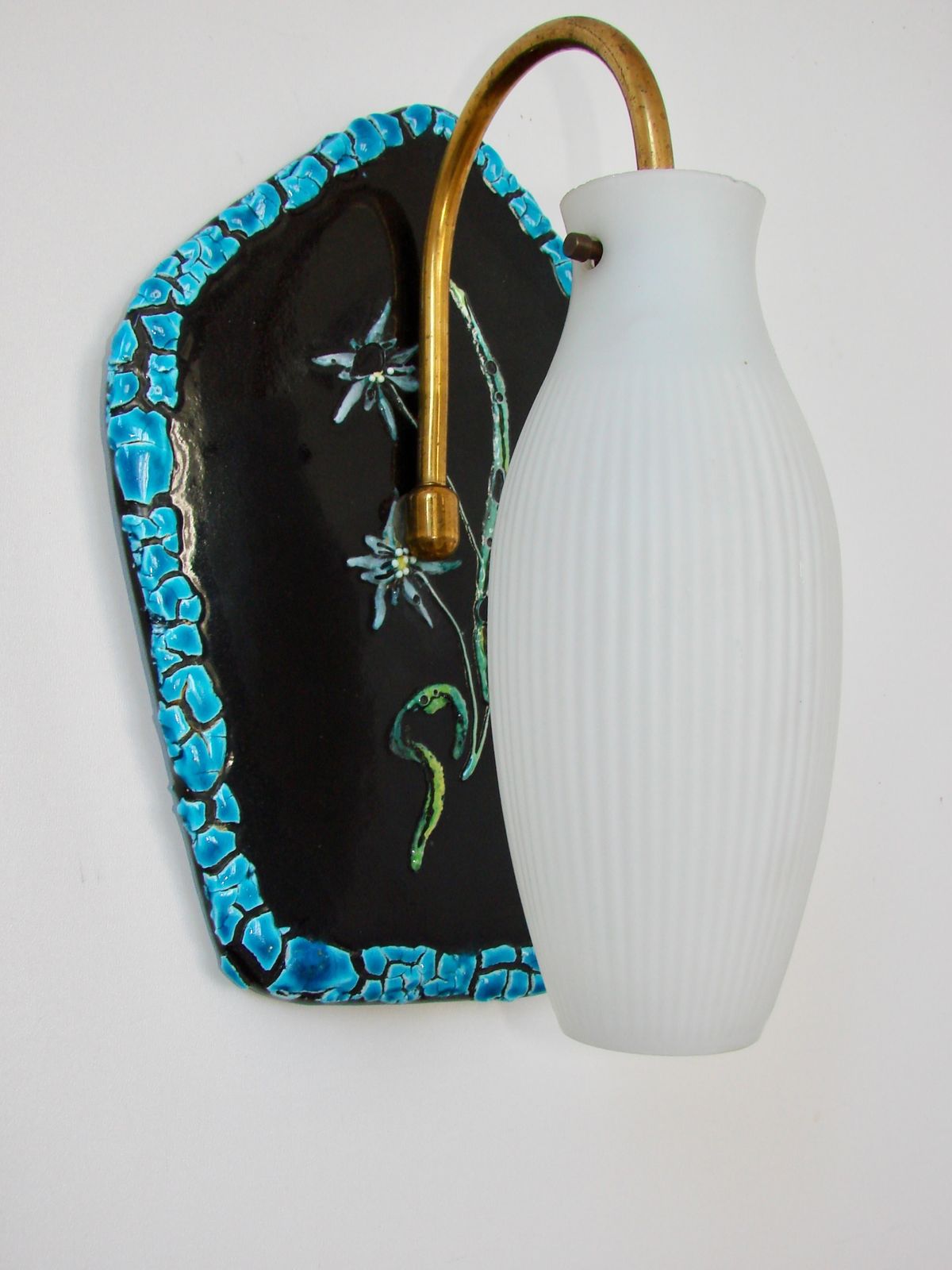 Wall Lamp From The 1960s, Made Of Ceramic. Good Condition, 1xe14. photo buy