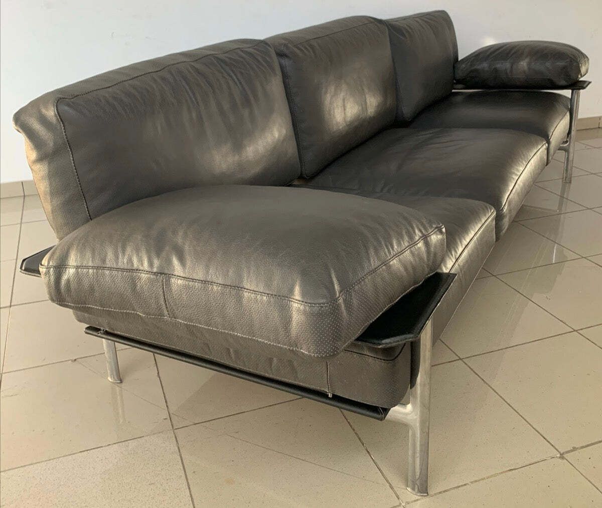 Vintage B&B Italia Diesis 3 Seater Grey Perforated Leather & Brushed Steel Sofa By Antonio Citterio & Paulo Nava photo vintage