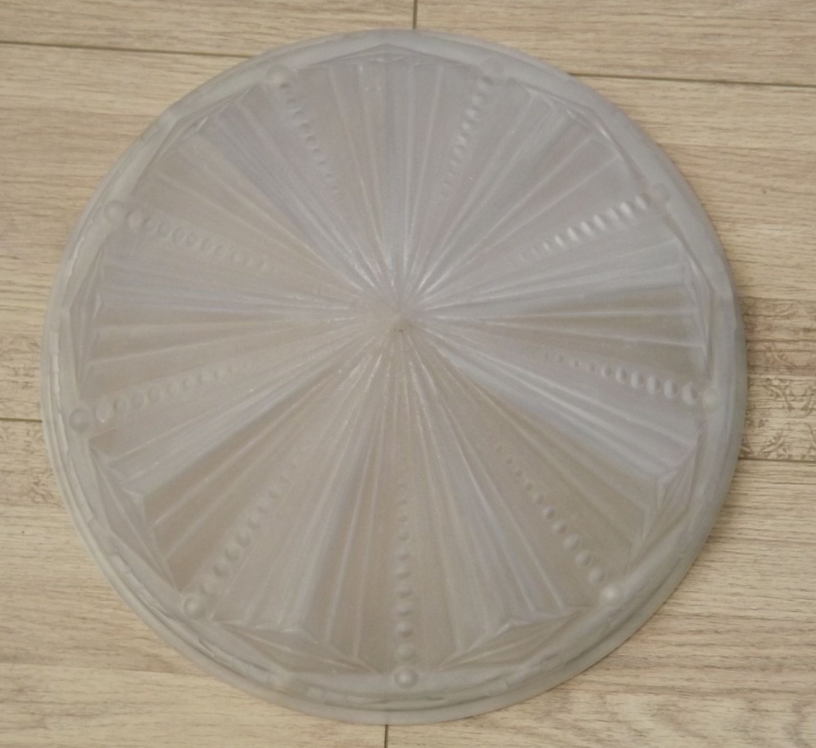 French Art Deco White Opaque Glass Abstract Platformier Light Shade photo Lighting