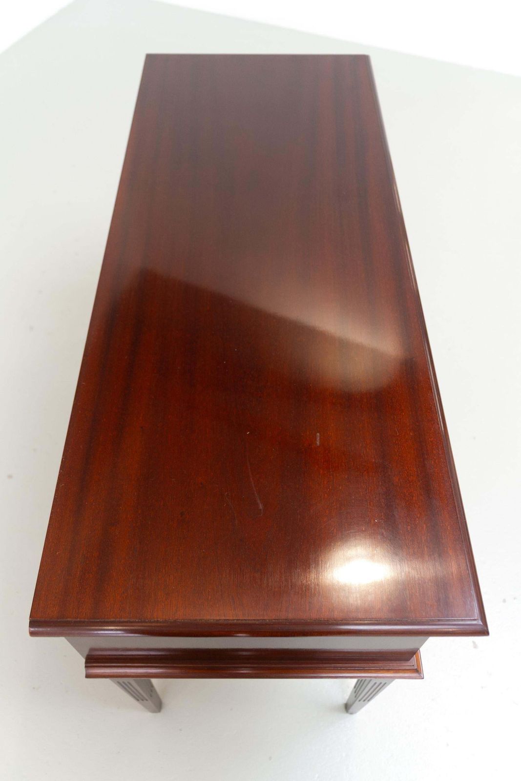photo vinterior Danish Hepplewhite Mahogany Console Table By Farre Møbelfabrik, 1970s.