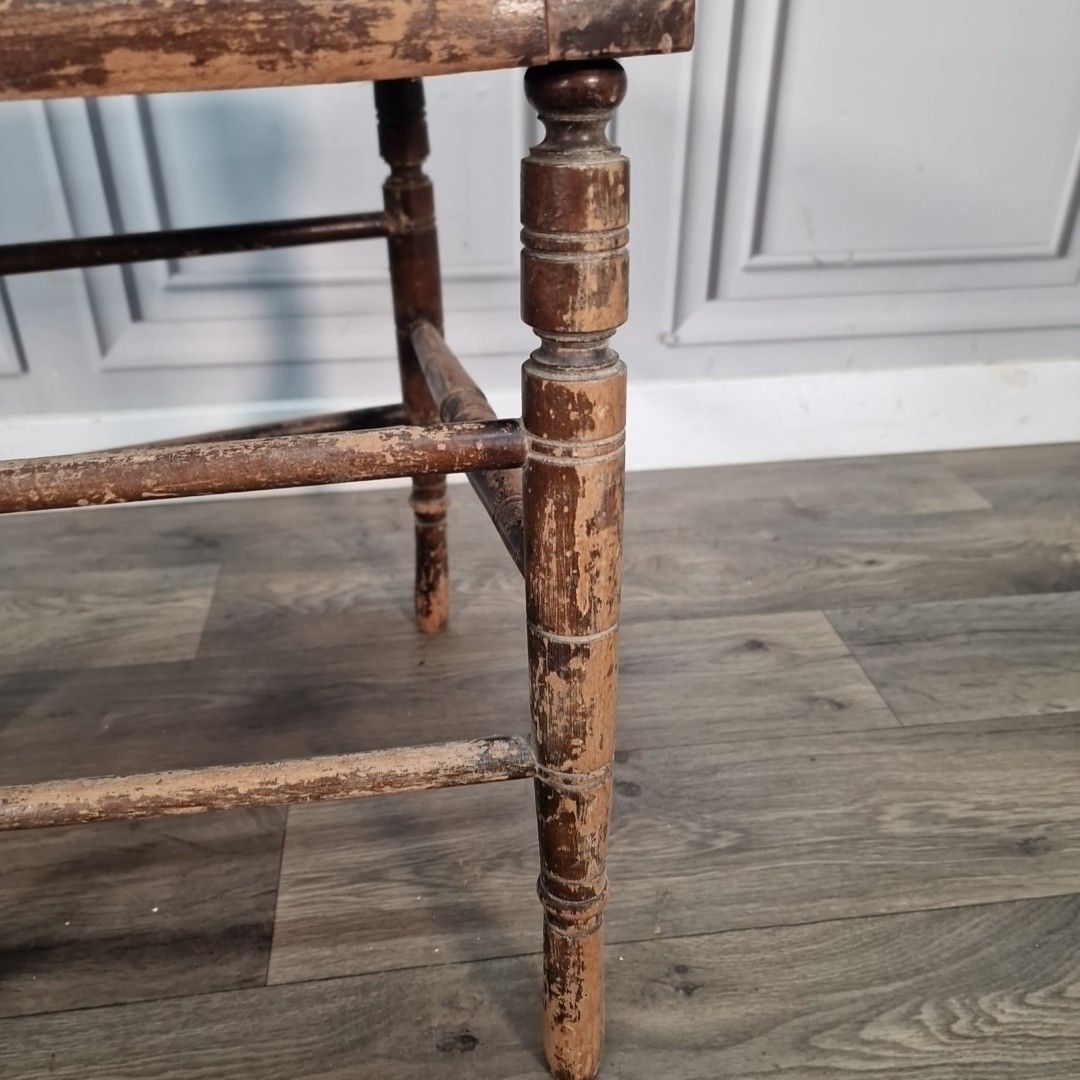 photo vintage Antique Spindle Back Chair Wooden Bedroom Occasional Seat Victorian Edwardian