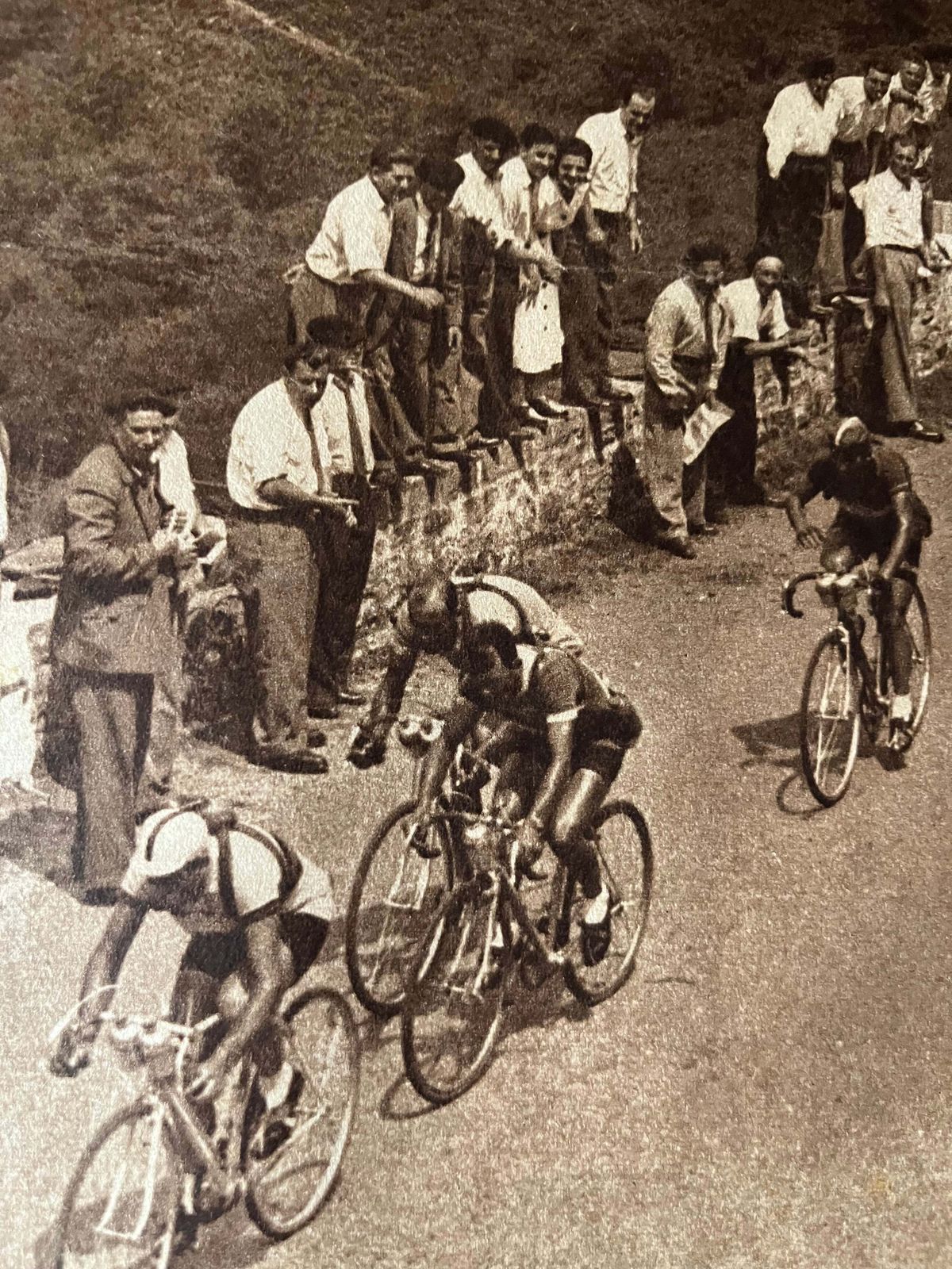 Vintage Tour De France Cycling Print 1949 San Sebastián   Pau photo for sale
