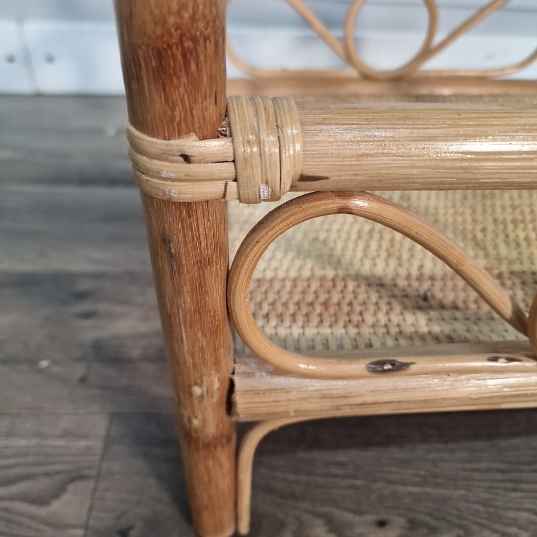 photo vinterior Vintage Rattan Bedside Table Two Tier Wicker Cane Whatnot Shelf Stand Retro