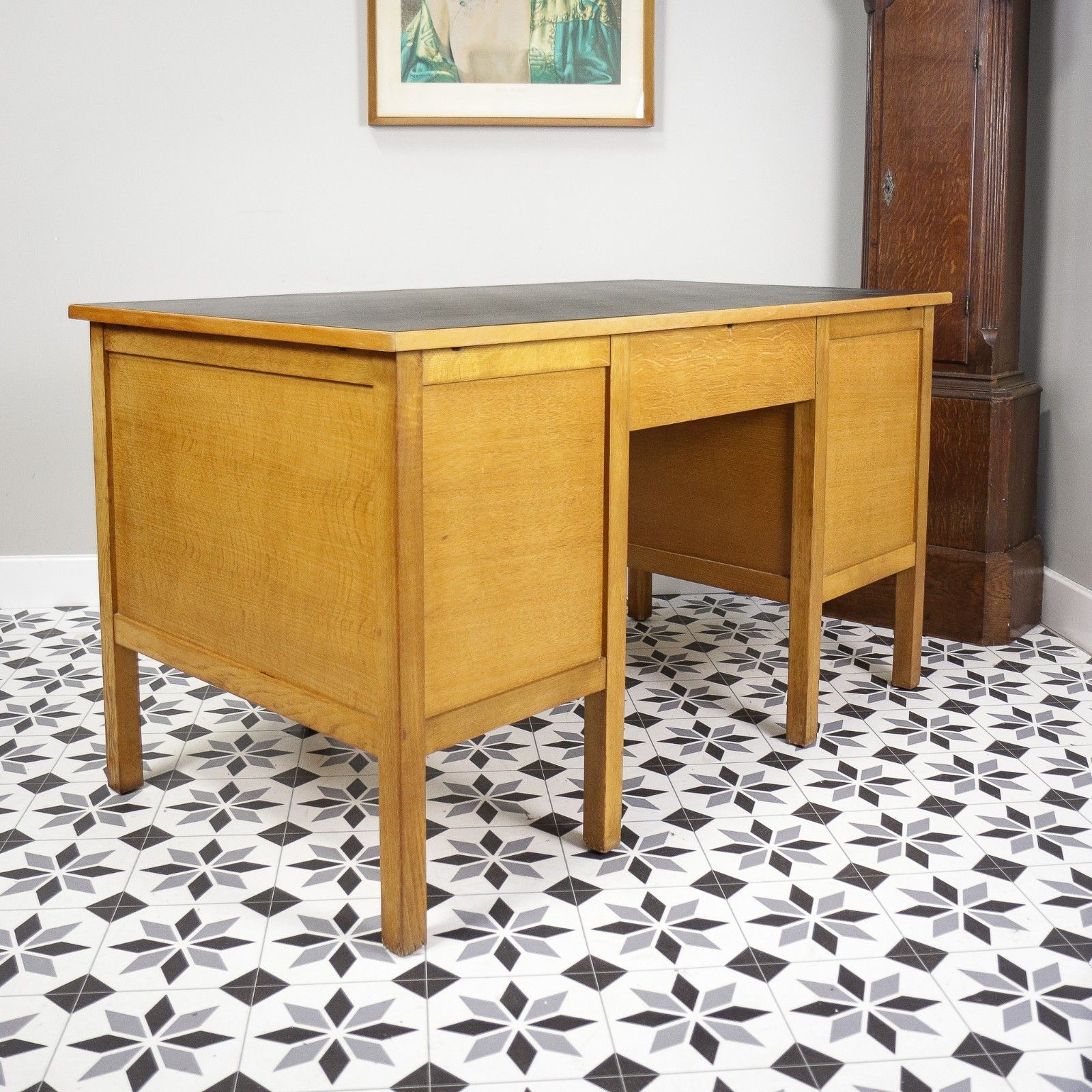 595.0 Oak And Oak Faced Mid Century Twin Pedestal Desk With Black Leatherette Top photo