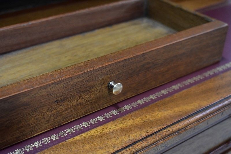 photo for sale Small Office Step Louis XVI, 19th
