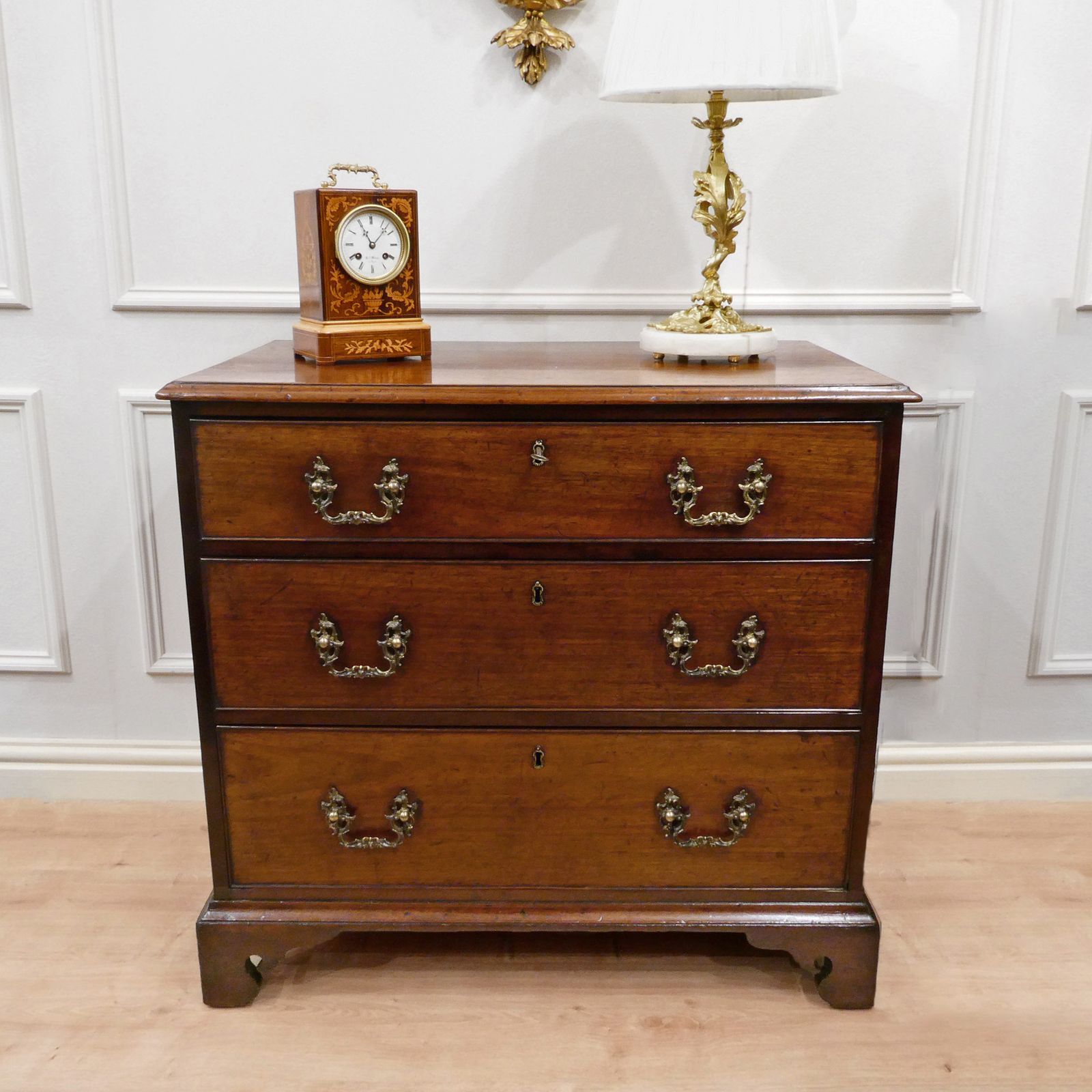 Georgian Chippendale Period Mahogany Chest Of Drawers