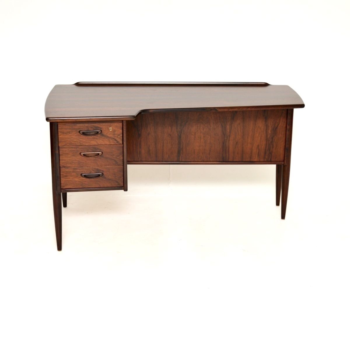 Vintage Swedish Rosewood Boomerang Desk By Goran Strand For Lelangs Mobelfabrik photo for sale